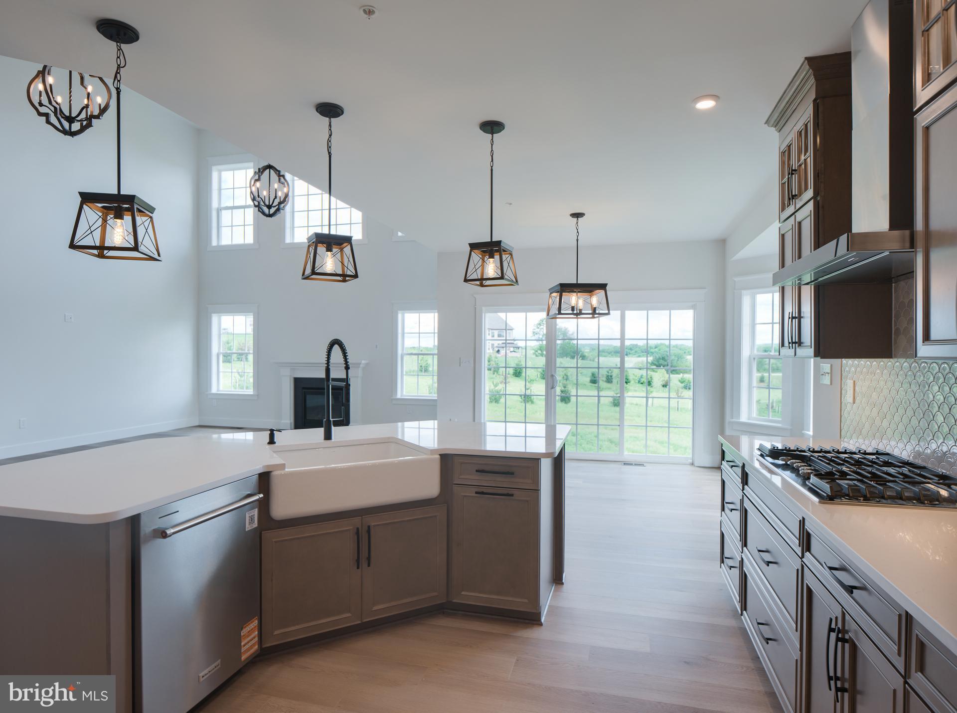 LEGACY FARMS - Residential