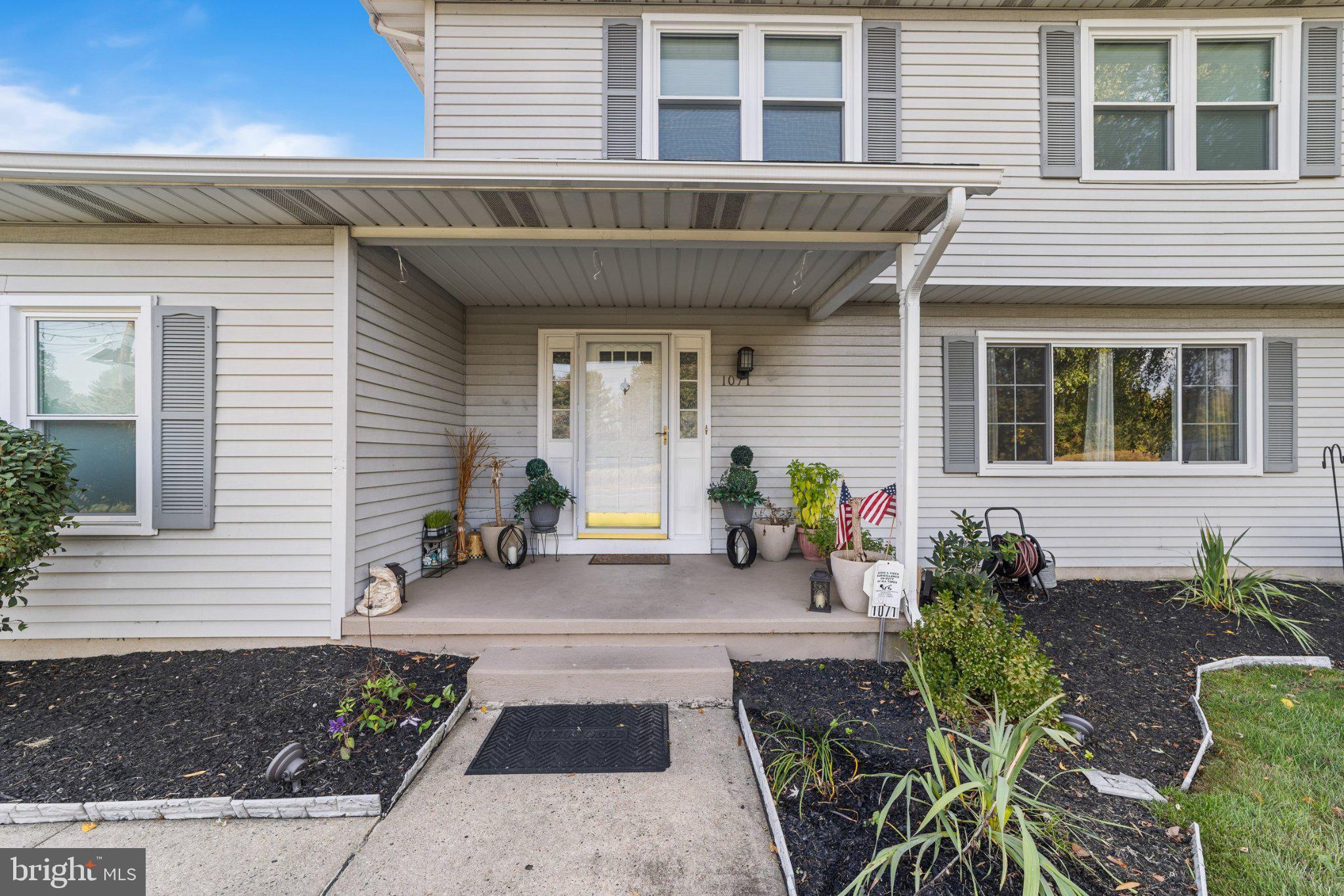1071 HUGHES DRIVE