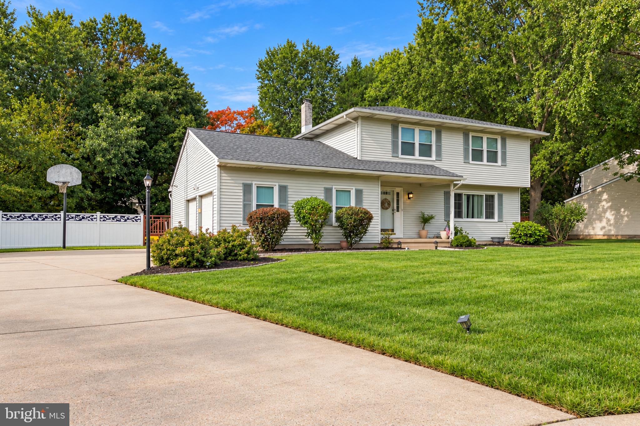 1071 HUGHES DRIVE