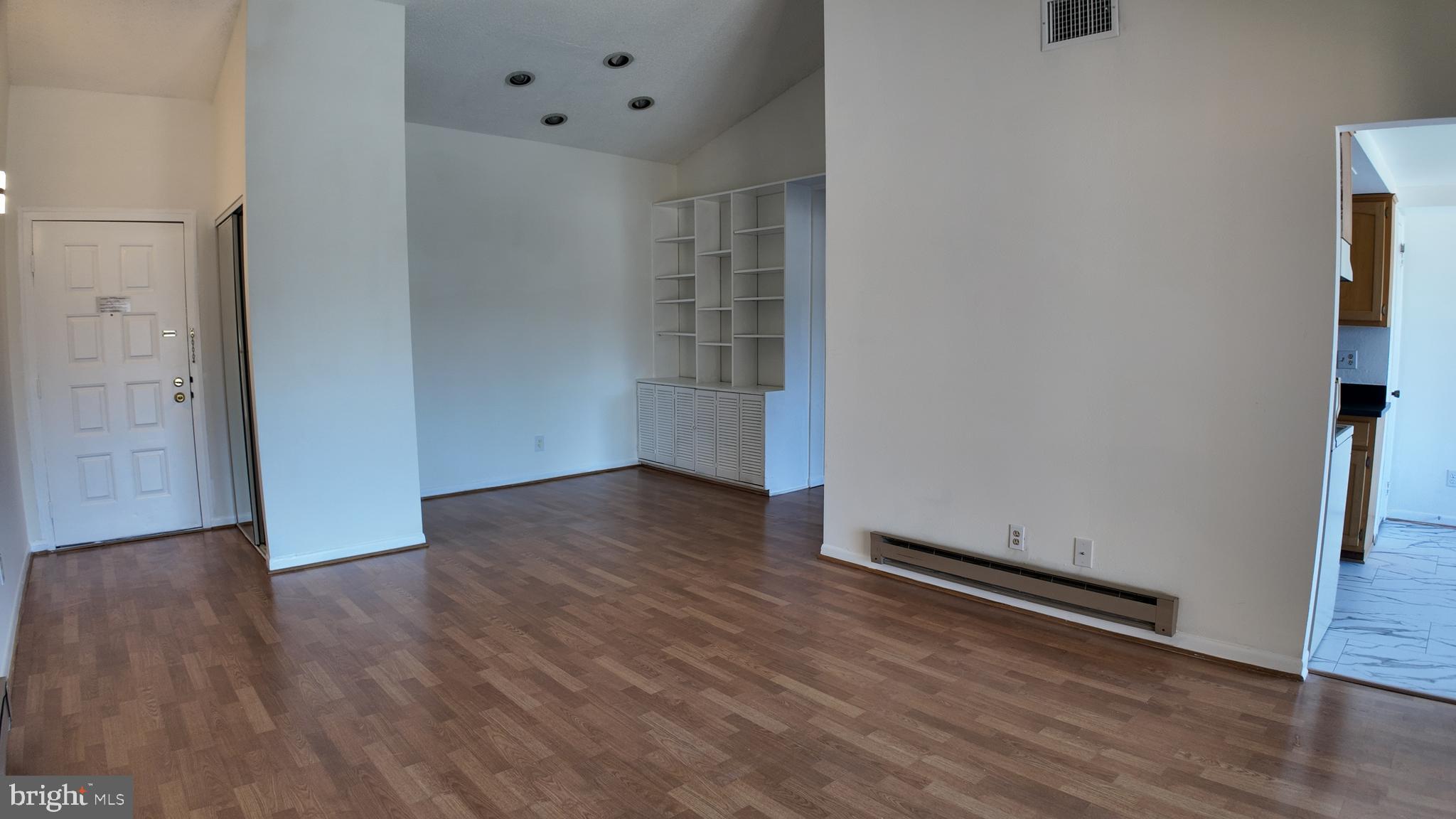 ROSSMOOR MUTUAL #19B - Residential