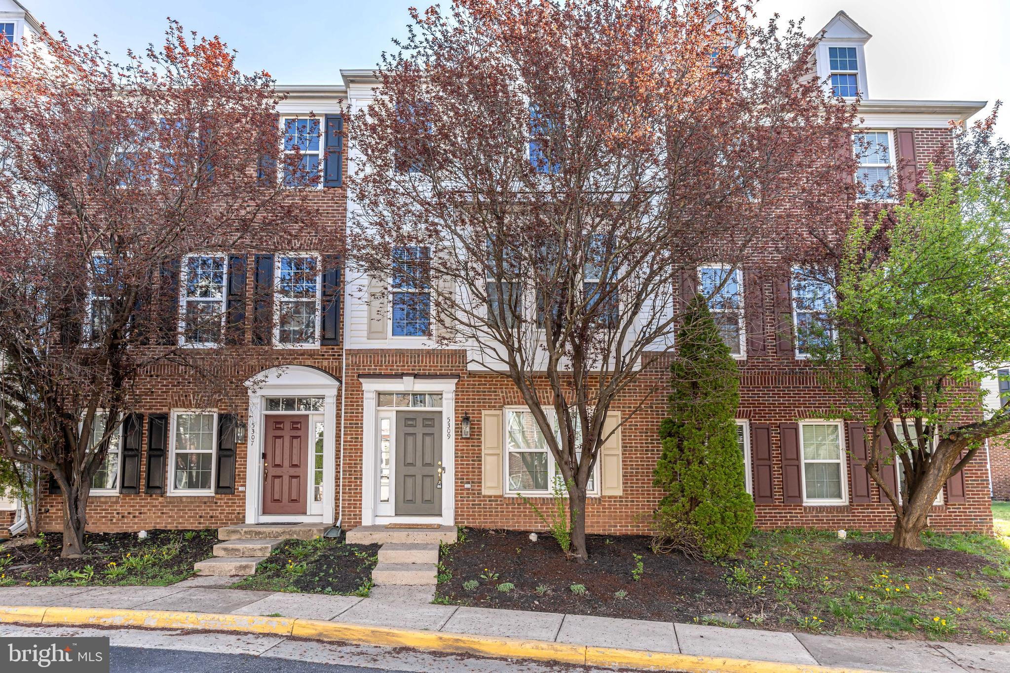 FAIRCREST - Residential