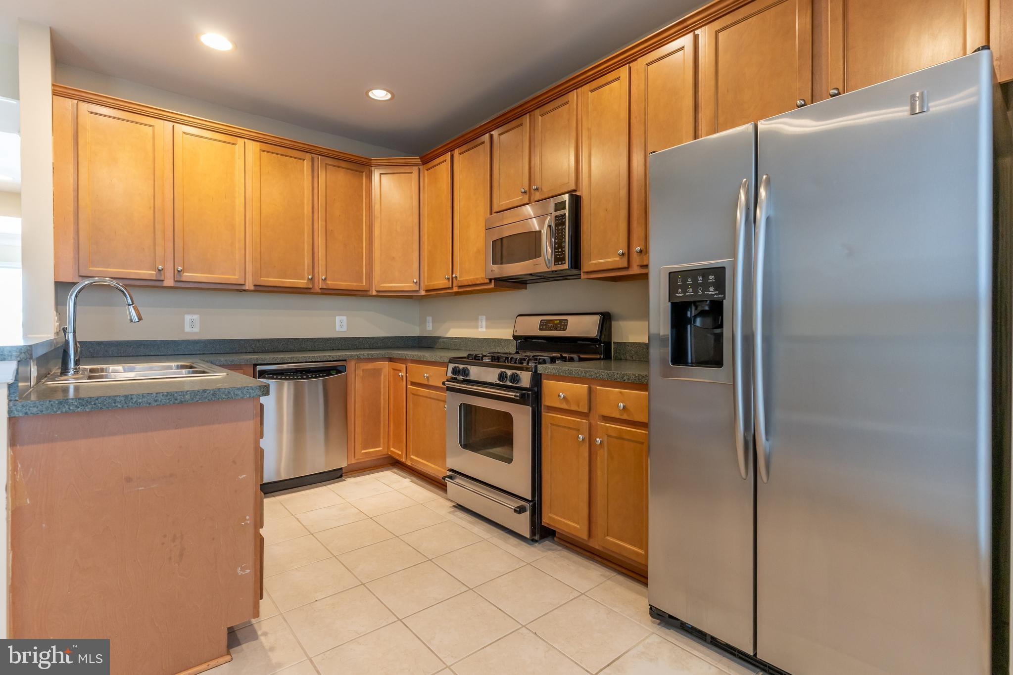 FAIRCREST - Residential