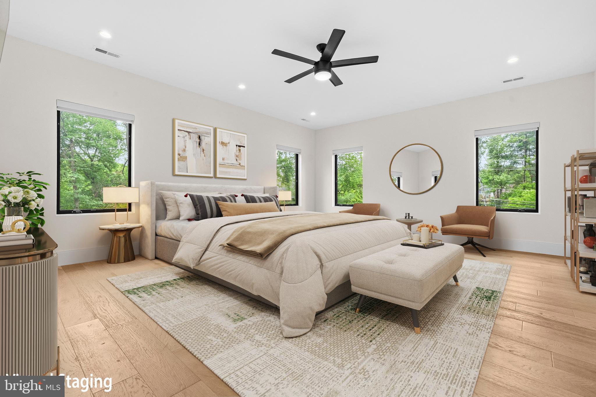VIENNA WOODS - Residential