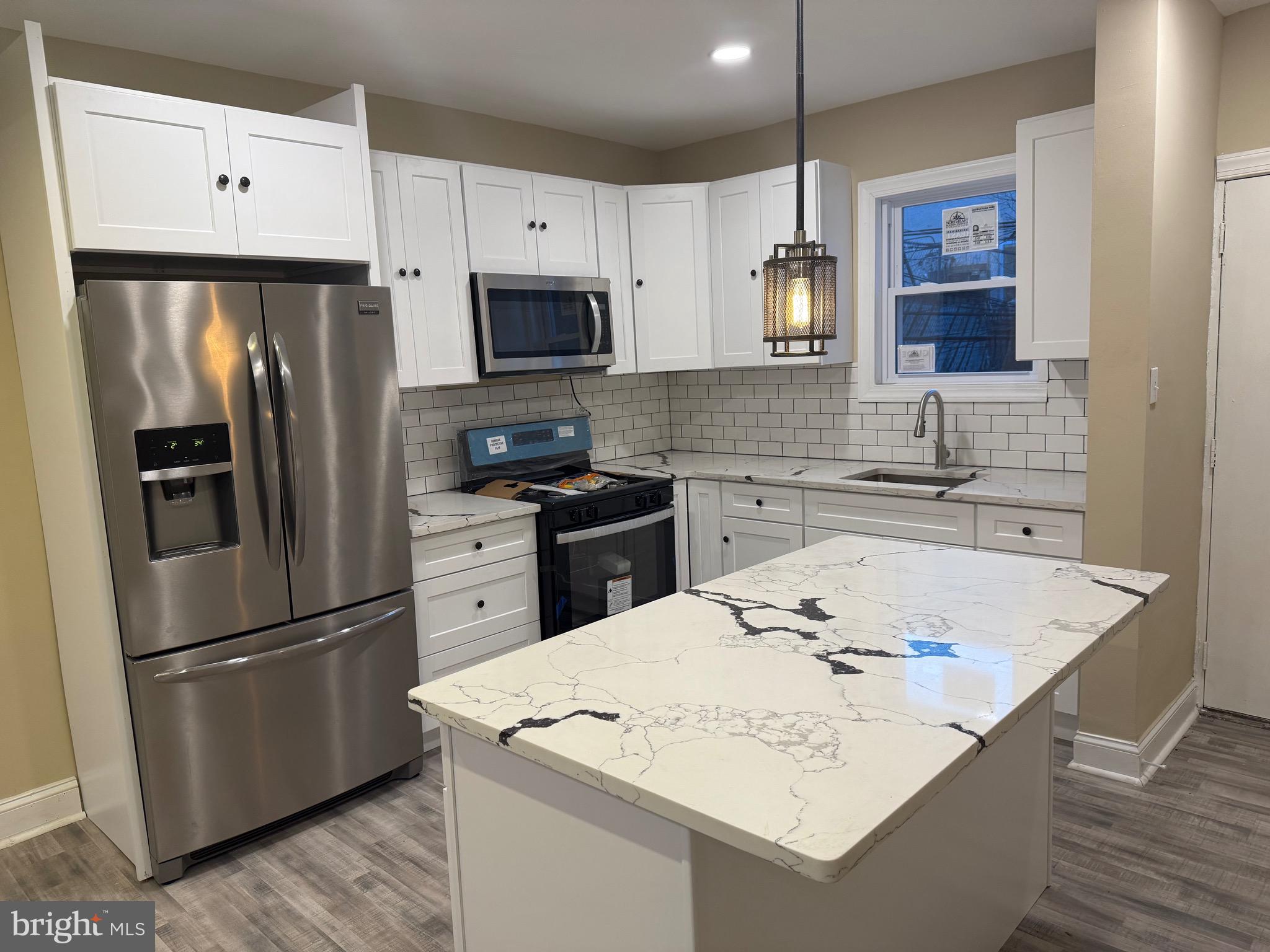 FELTONVILLE - Residential