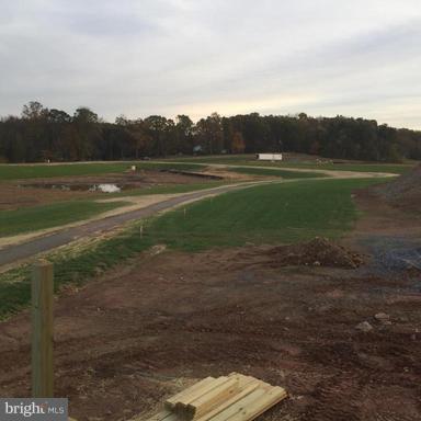 STONEY BROOK - Residential
