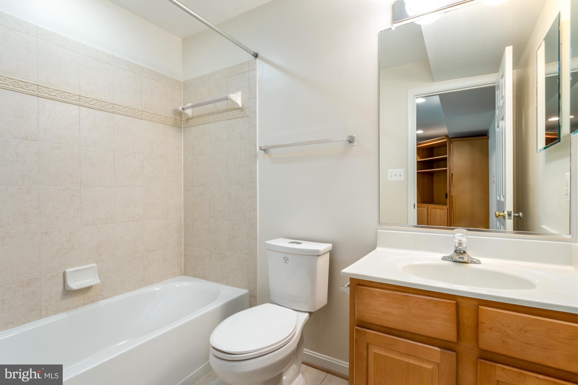 FIELDSTONE - Residential Lease