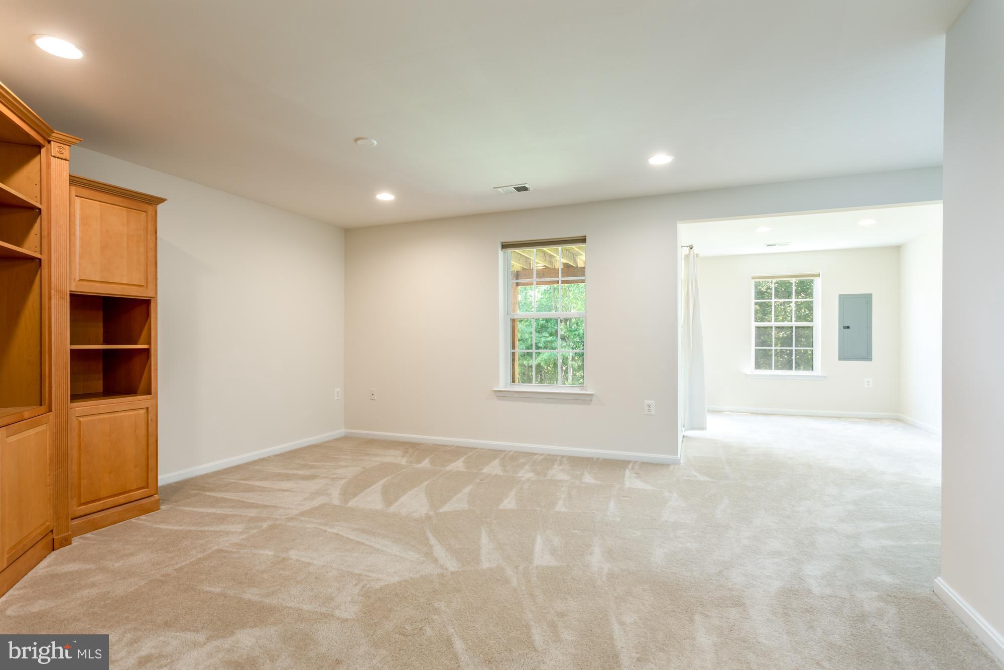 FIELDSTONE - Residential Lease