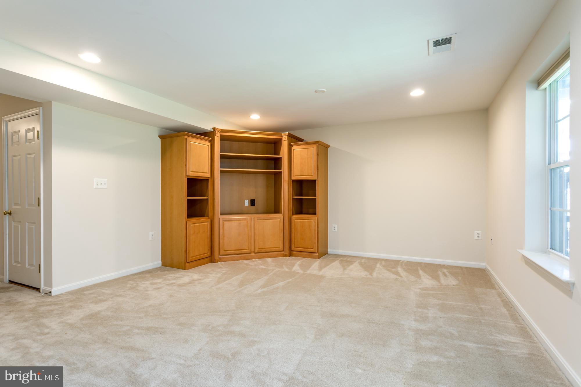 FIELDSTONE - Residential Lease