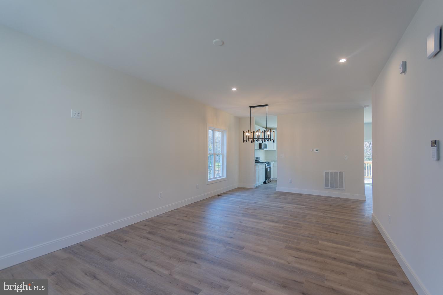 PENNSYLVANIA AT THIRD STREET - Residential