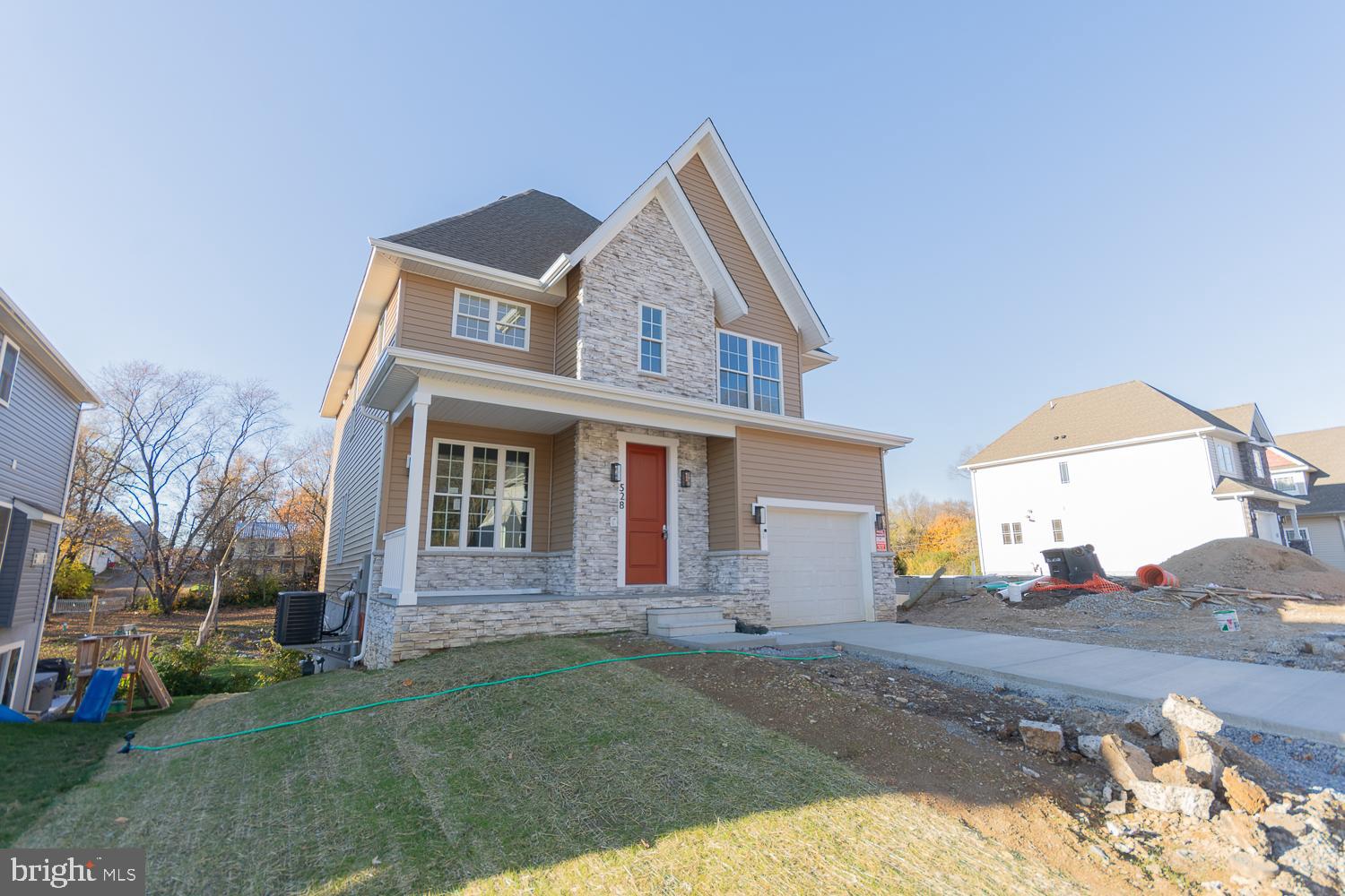 PENNSYLVANIA AT THIRD STREET - Residential