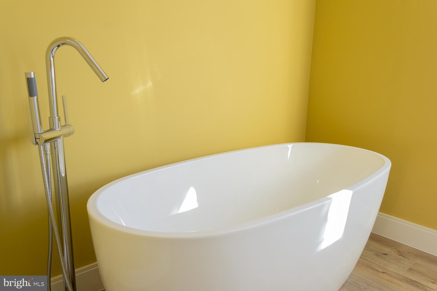 PENNSYLVANIA AT THIRD STREET - Residential