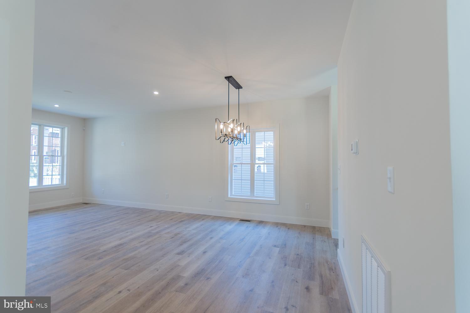 PENNSYLVANIA AT THIRD STREET - Residential