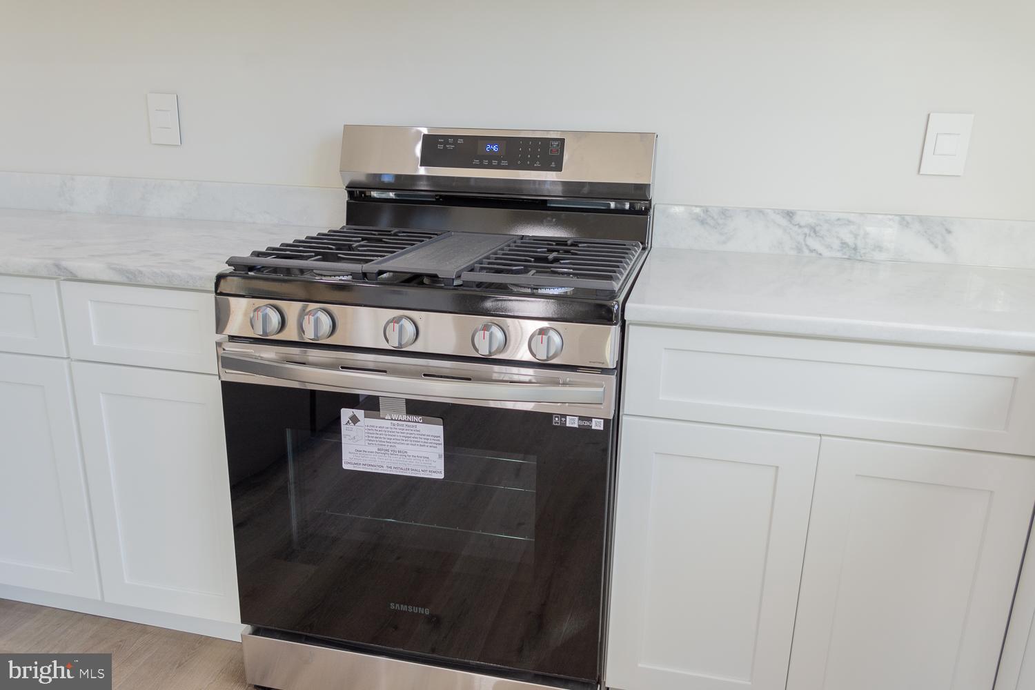 PENNSYLVANIA AT THIRD STREET - Residential