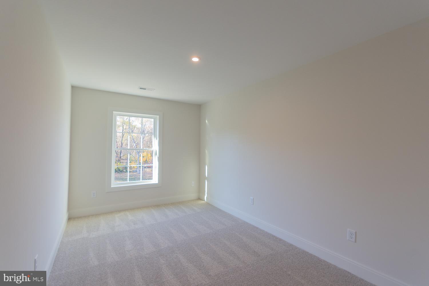 PENNSYLVANIA AT THIRD STREET - Residential