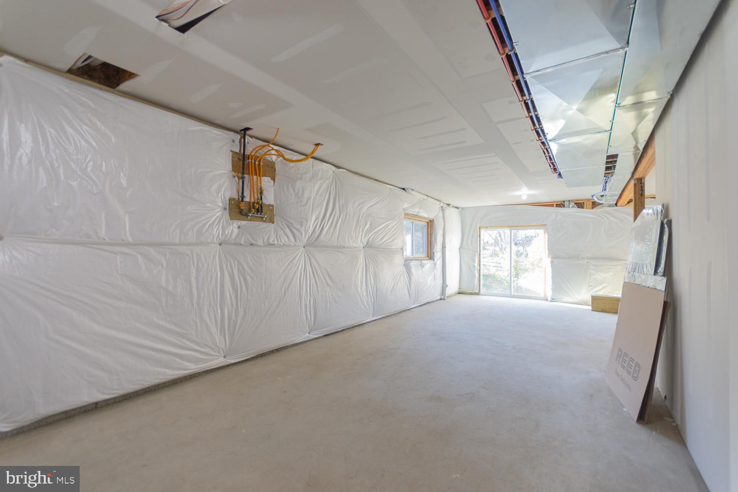 PENNSYLVANIA AT THIRD STREET - Residential