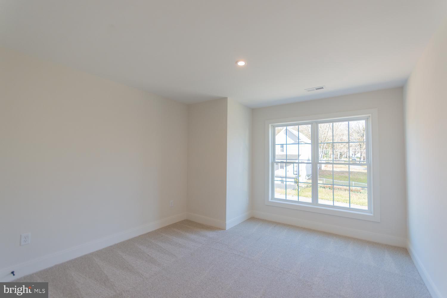 PENNSYLVANIA AT THIRD STREET - Residential