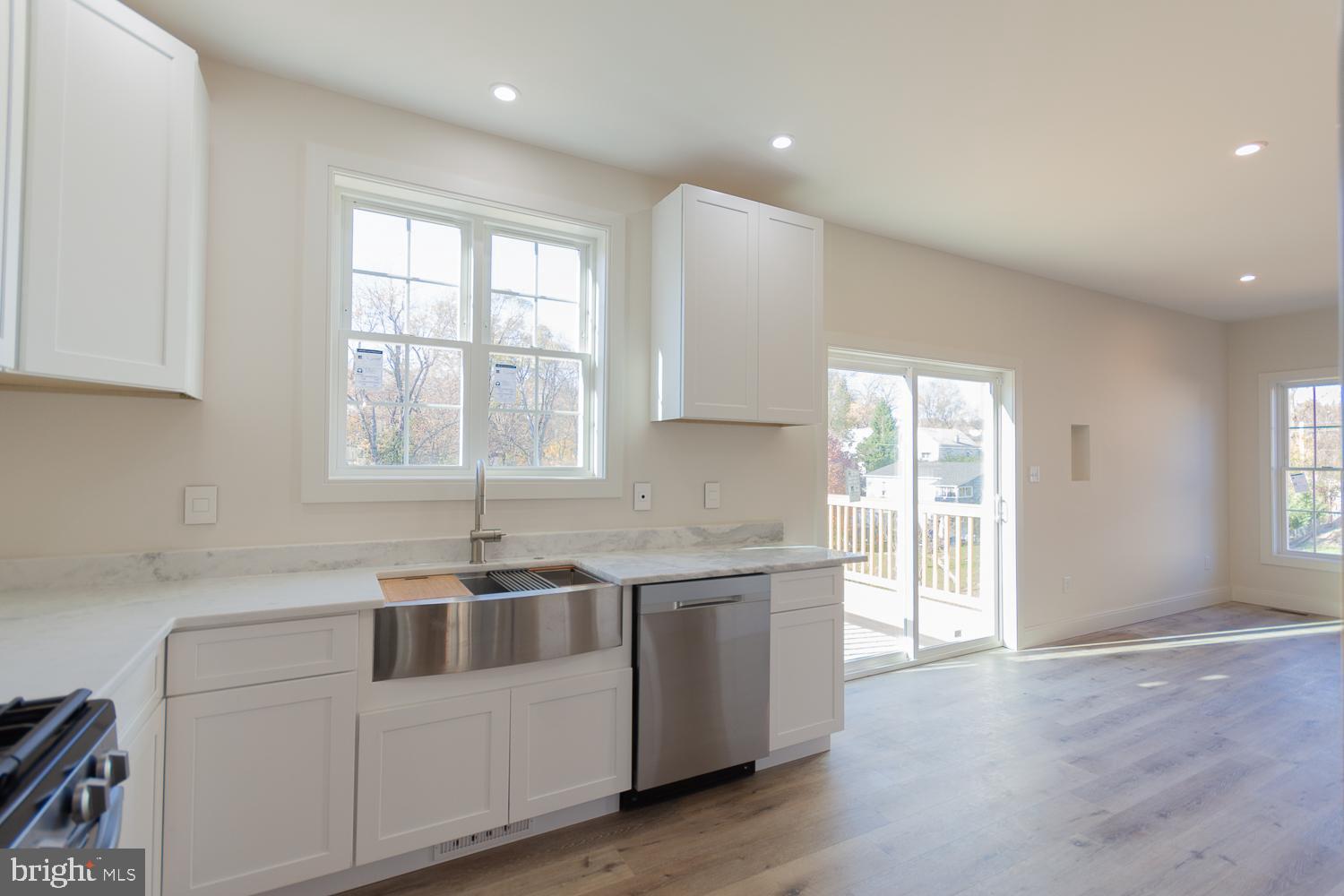 PENNSYLVANIA AT THIRD STREET - Residential