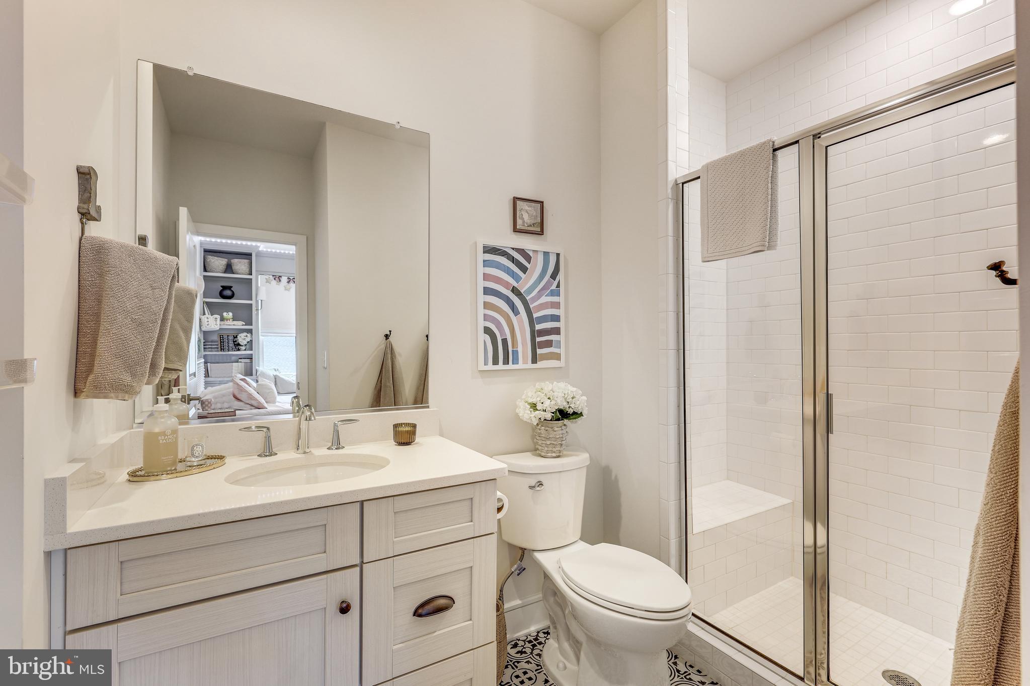 MEADOWBROOK - Residential