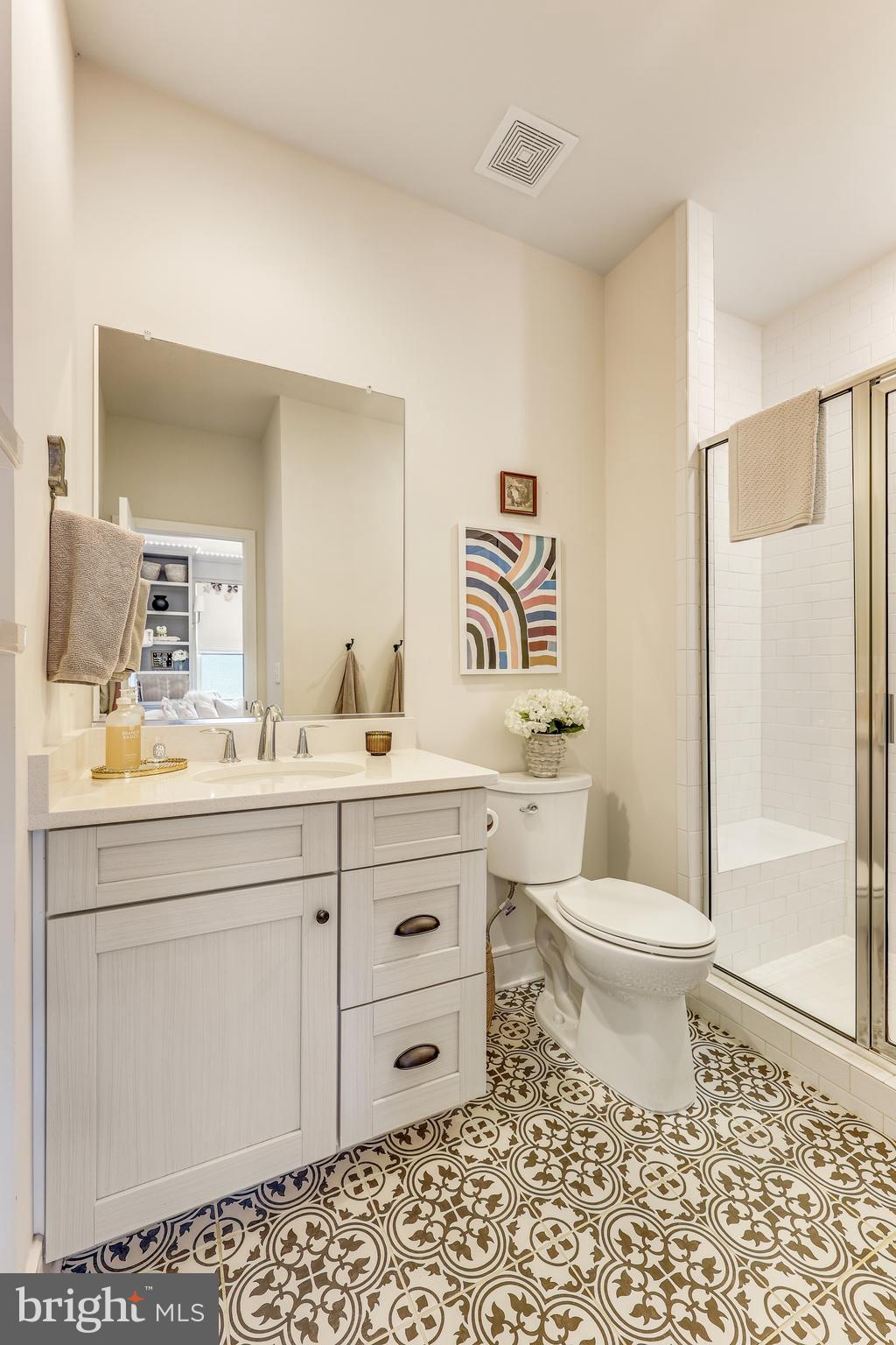 MEADOWBROOK - Residential