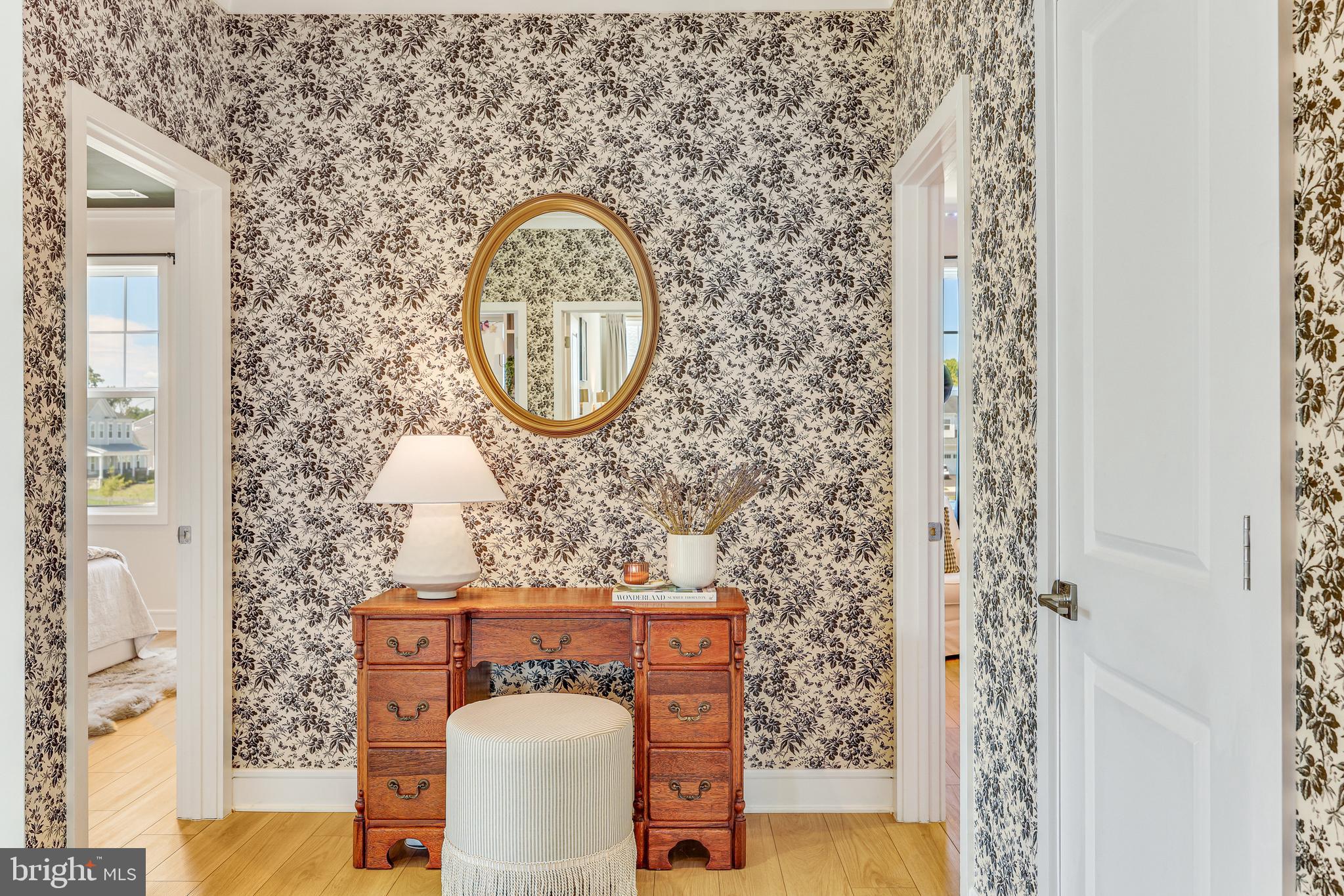 MEADOWBROOK - Residential