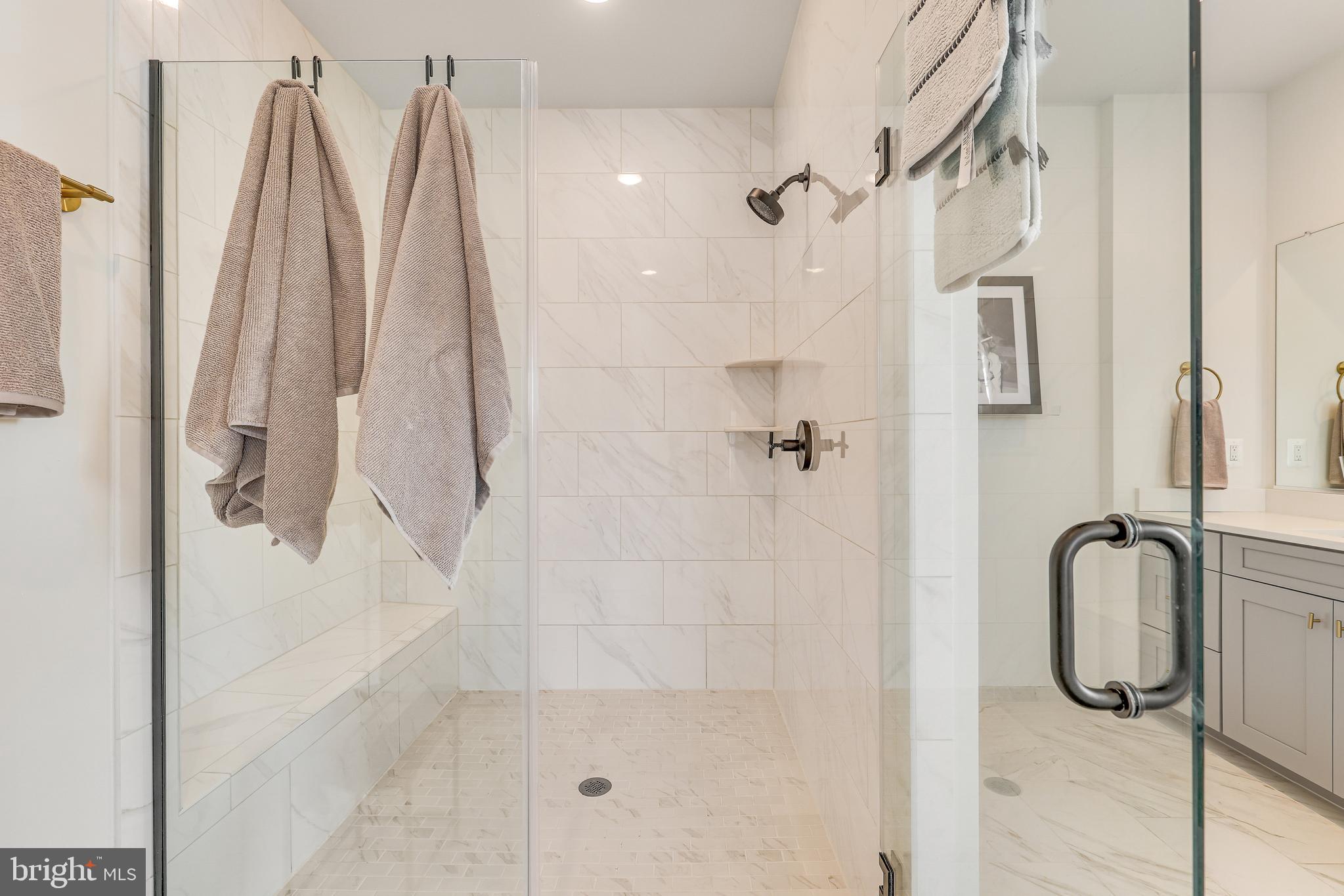 MEADOWBROOK - Residential