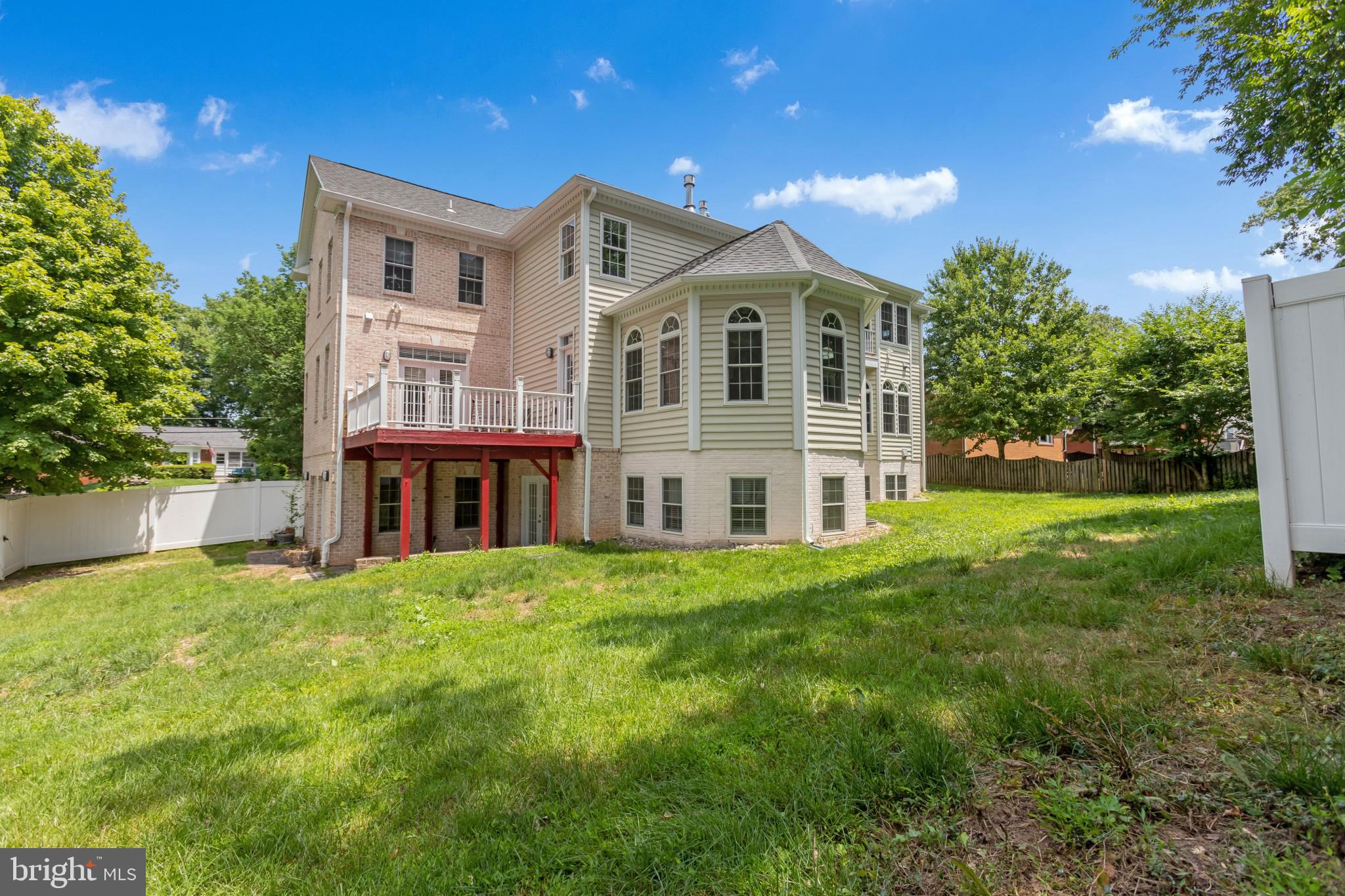 EL NIDO ESTATES - Residential Lease