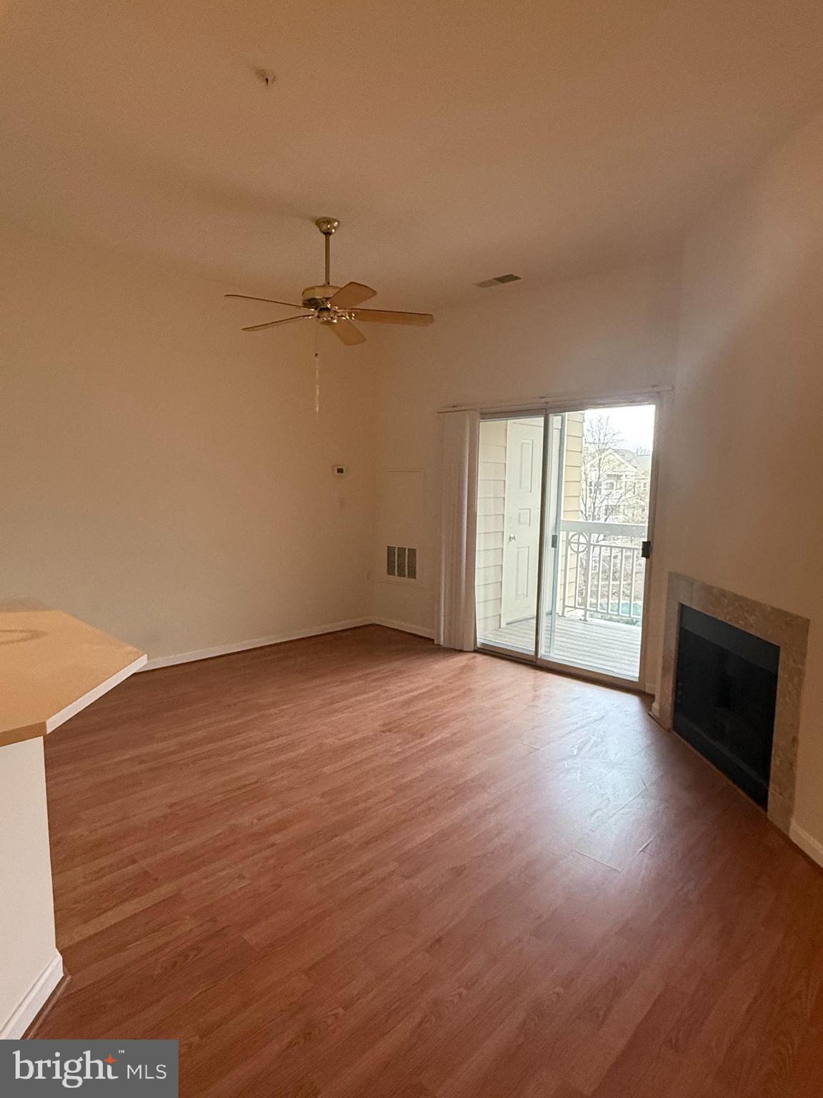 WORLDGATE CONDO - Residential Lease