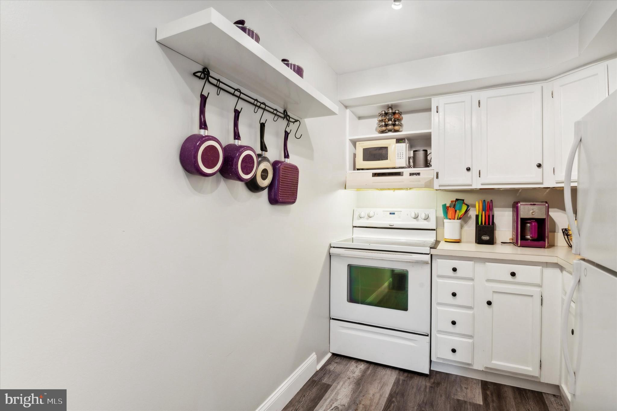 CIDER KNOLL - Residential