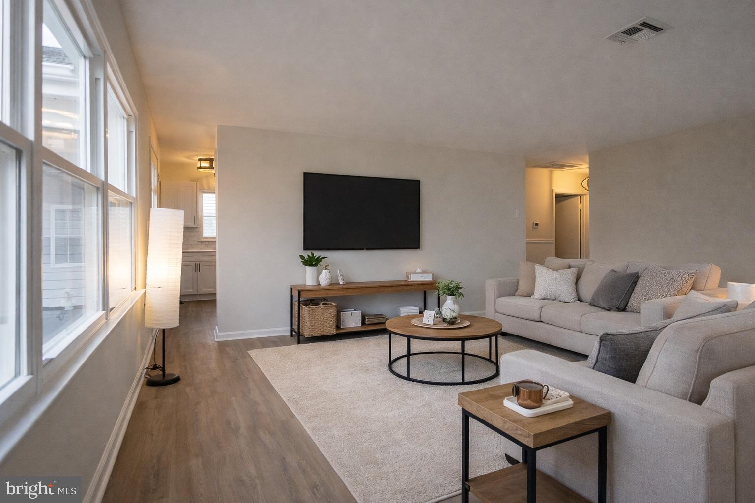 LEISURETOWNE - Residential