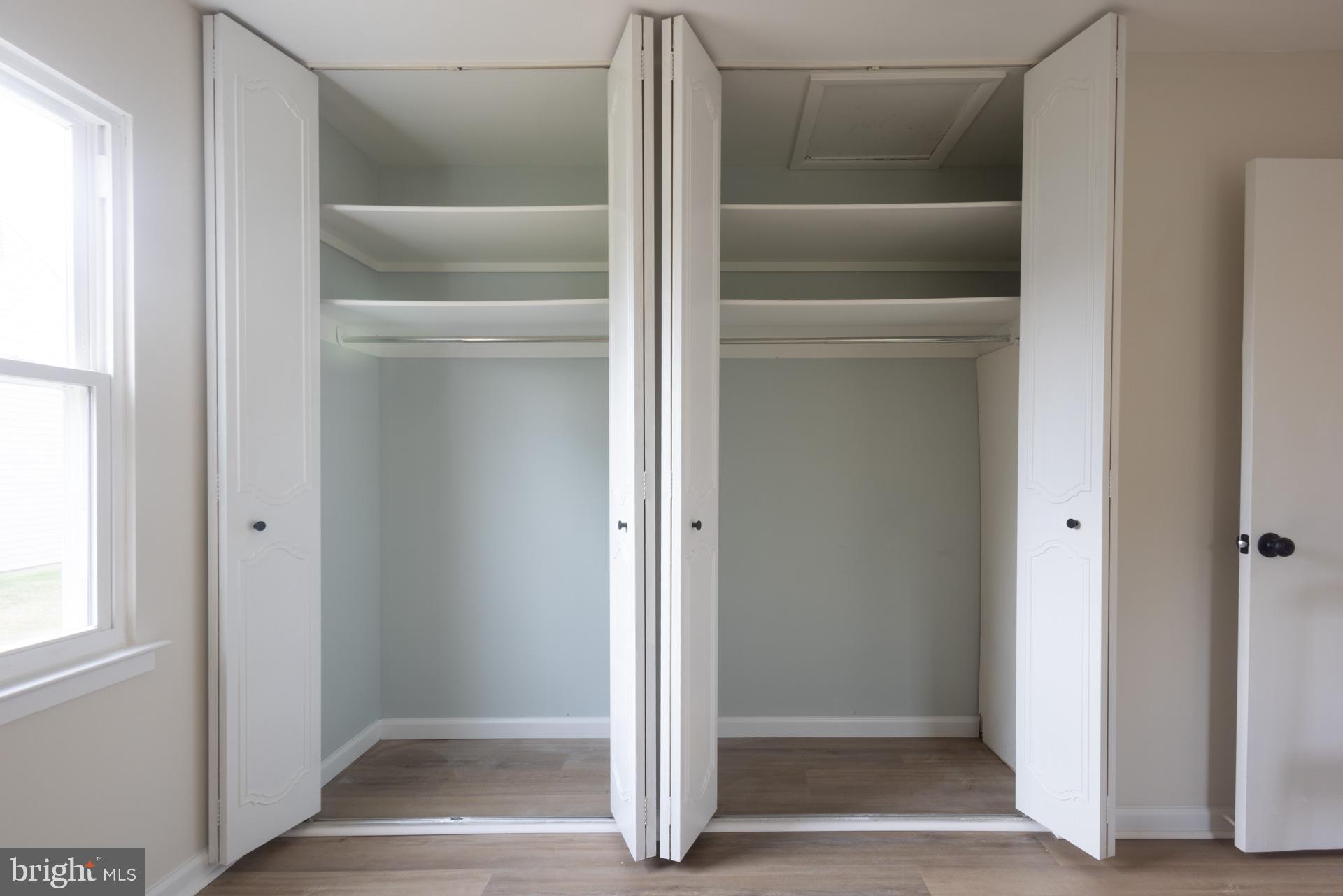 LEISURETOWNE - Residential