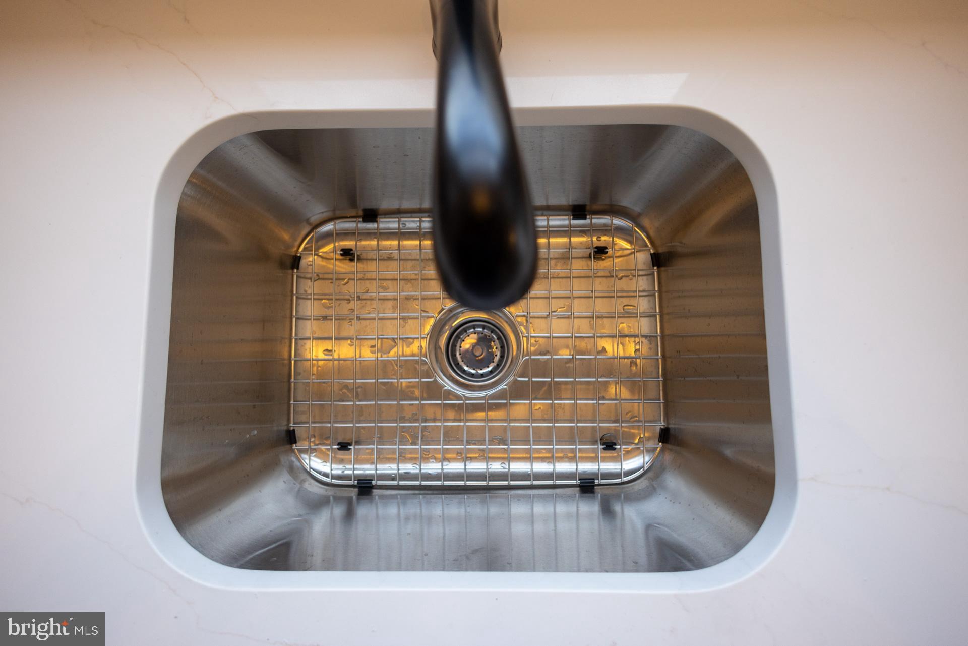 LEISURETOWNE - Residential