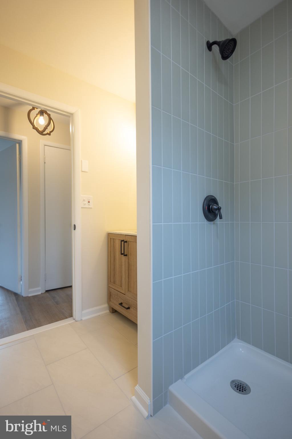 LEISURETOWNE - Residential