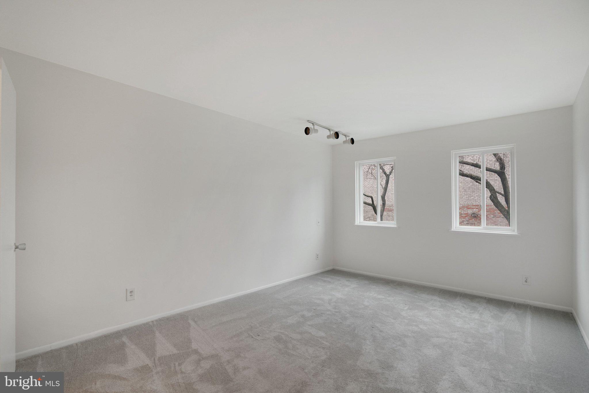 PARK SPRING - Residential