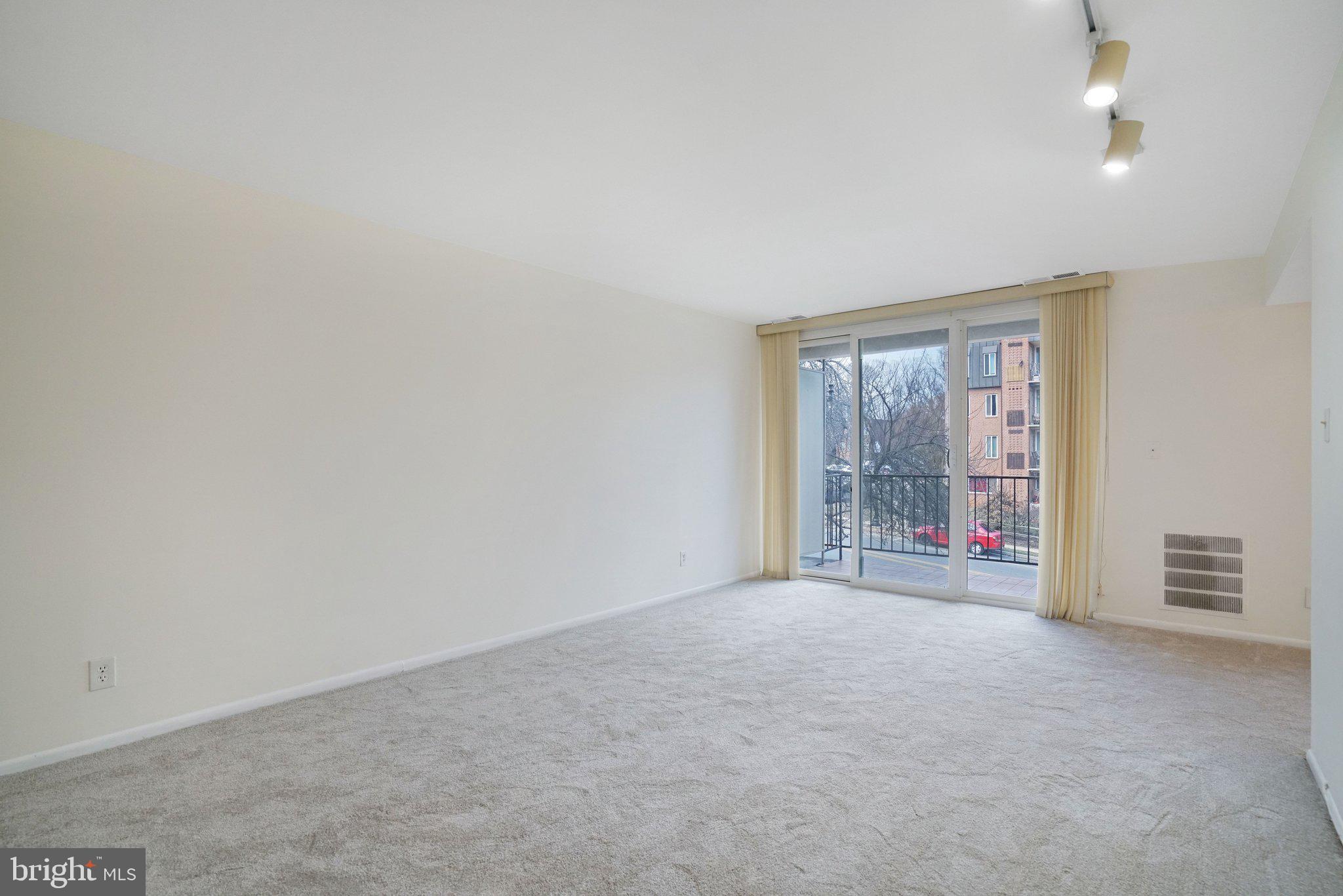 PARK SPRING - Residential