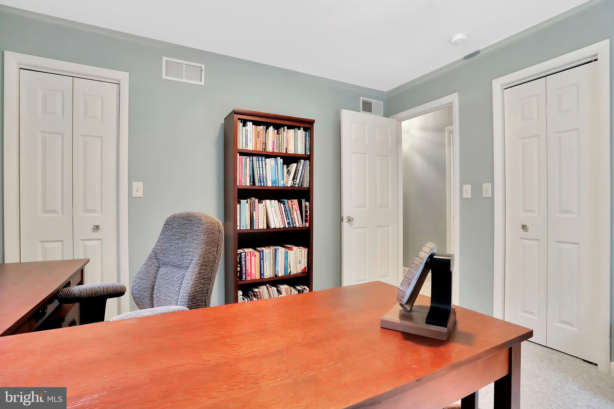 SOMERSET - Residential