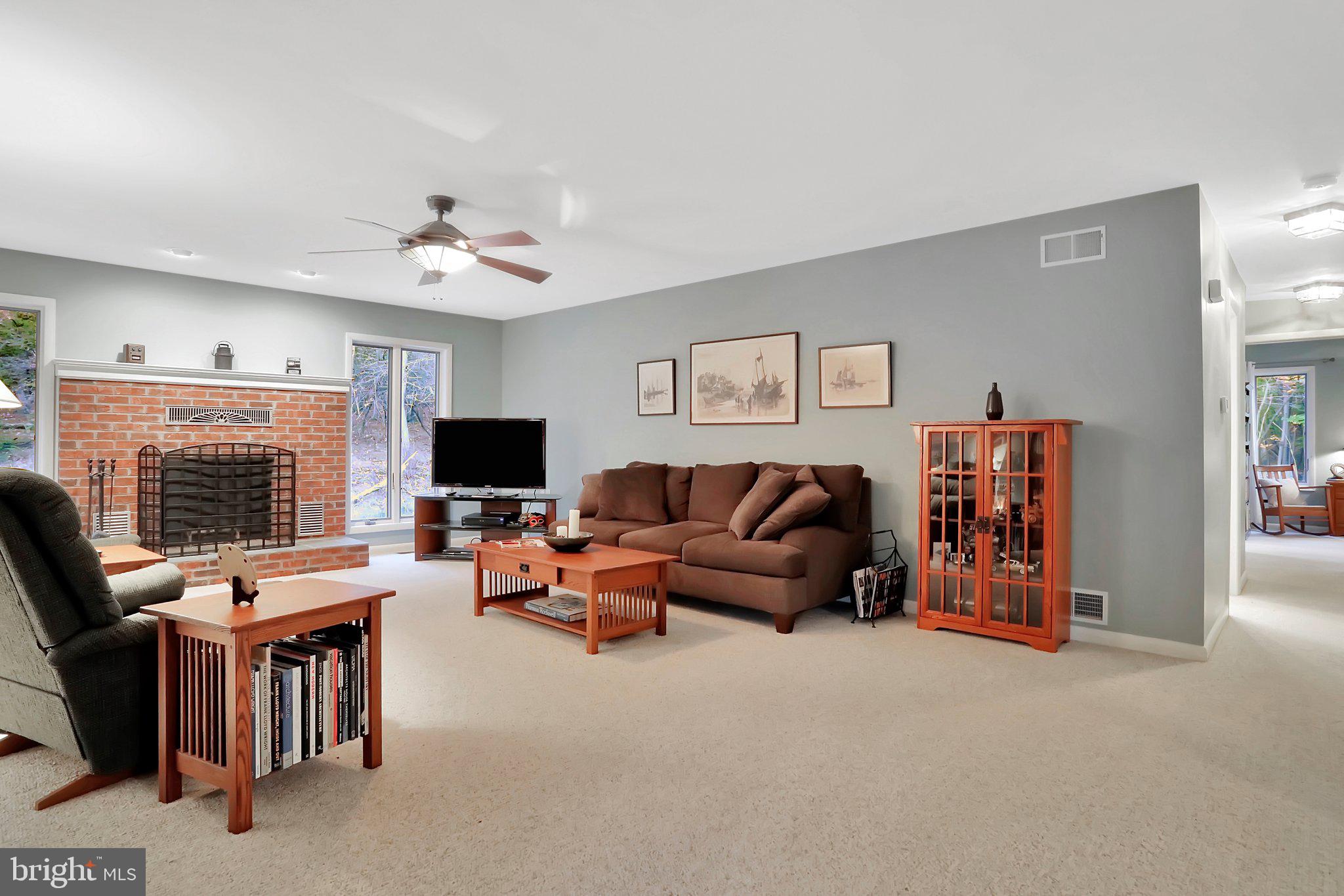 SOMERSET - Residential