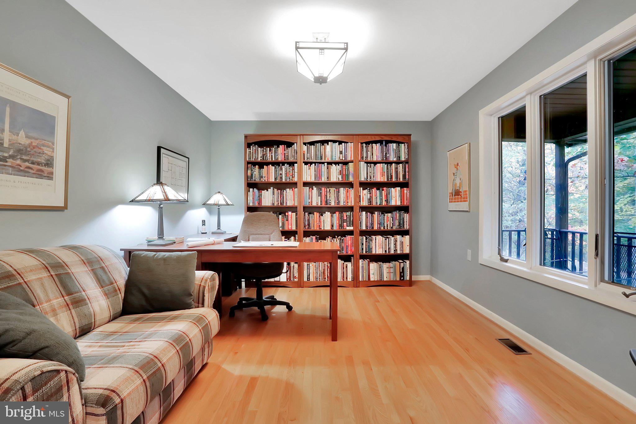 SOMERSET - Residential