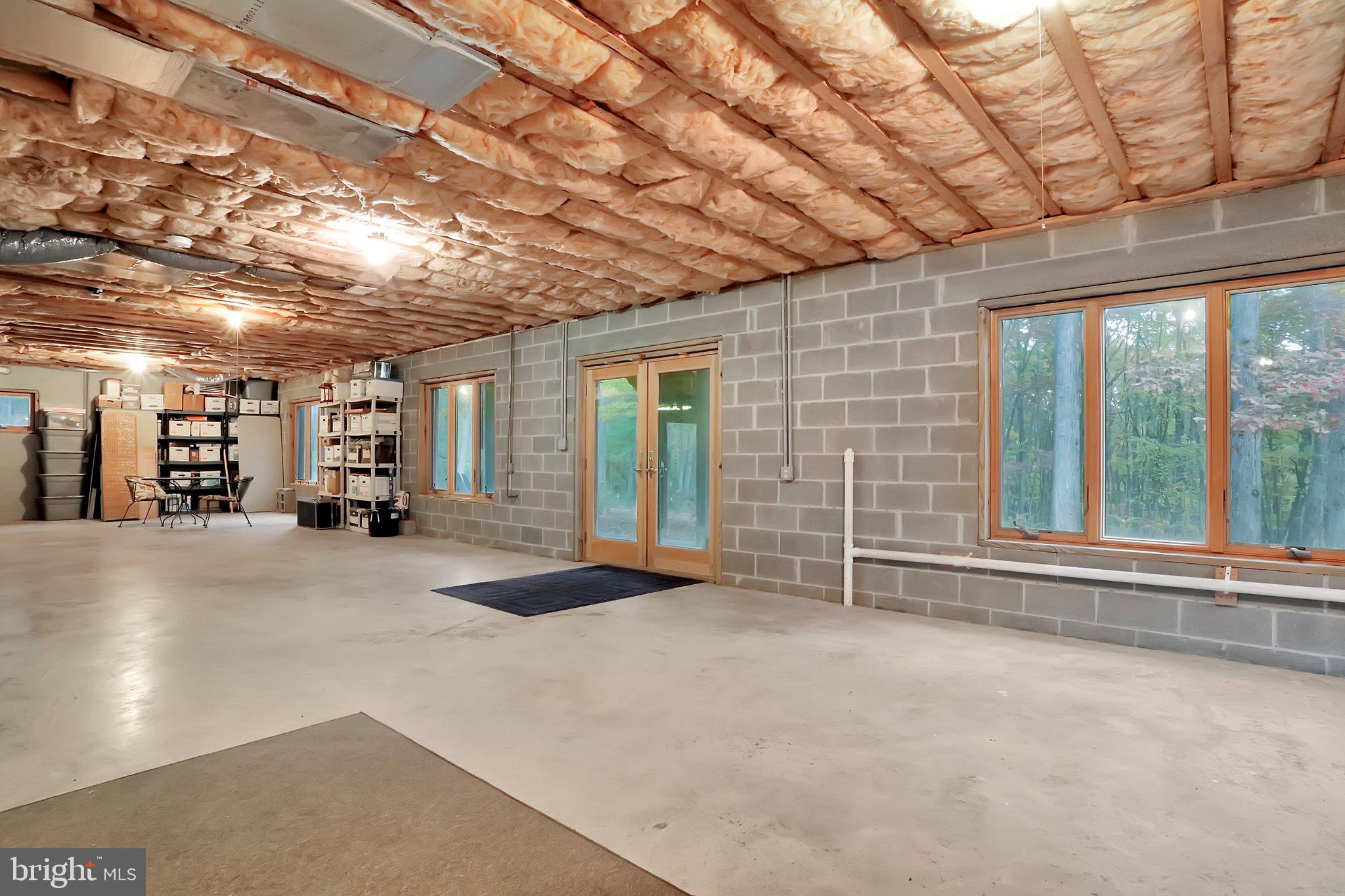 SOMERSET - Residential