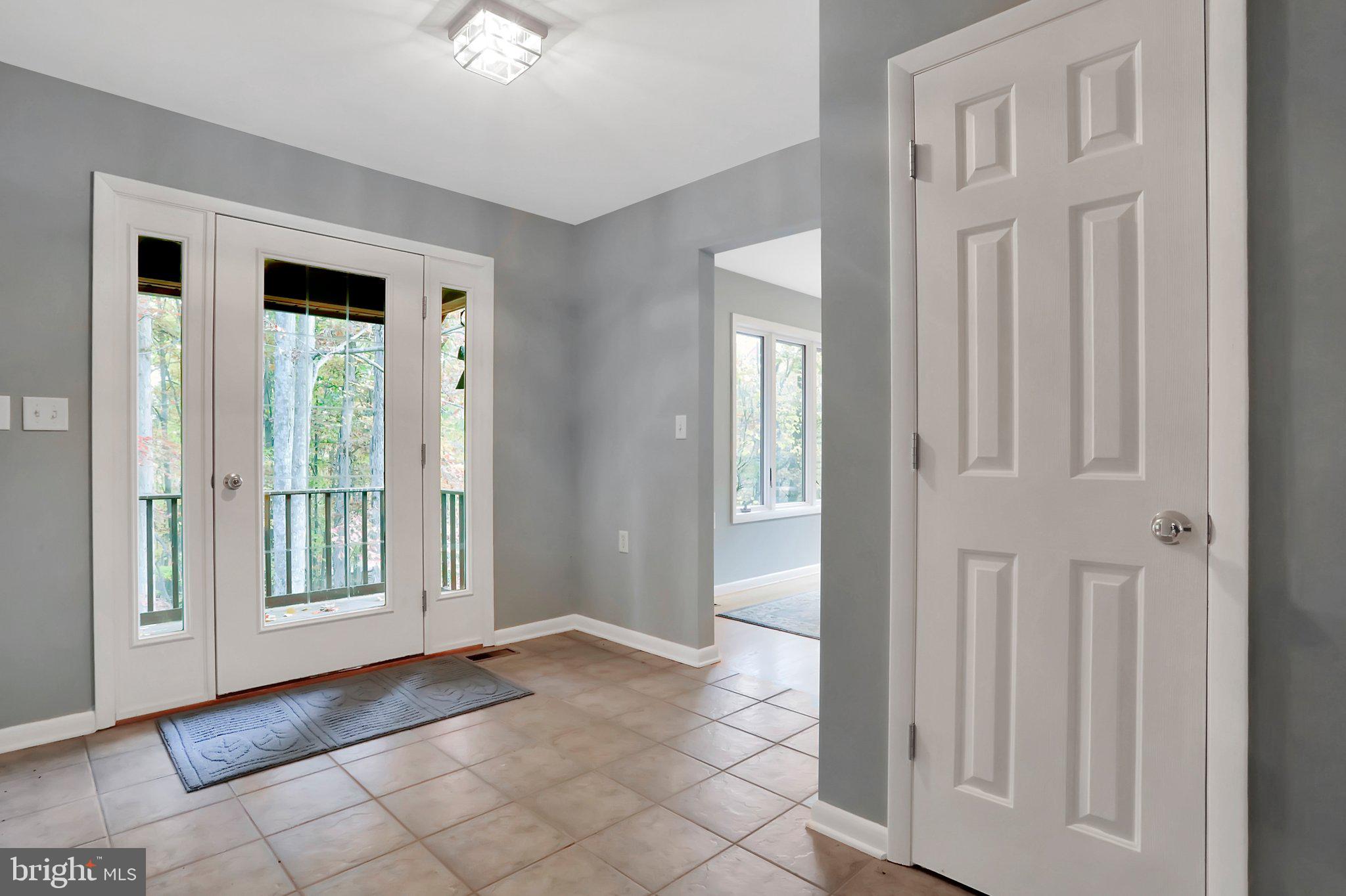 SOMERSET - Residential