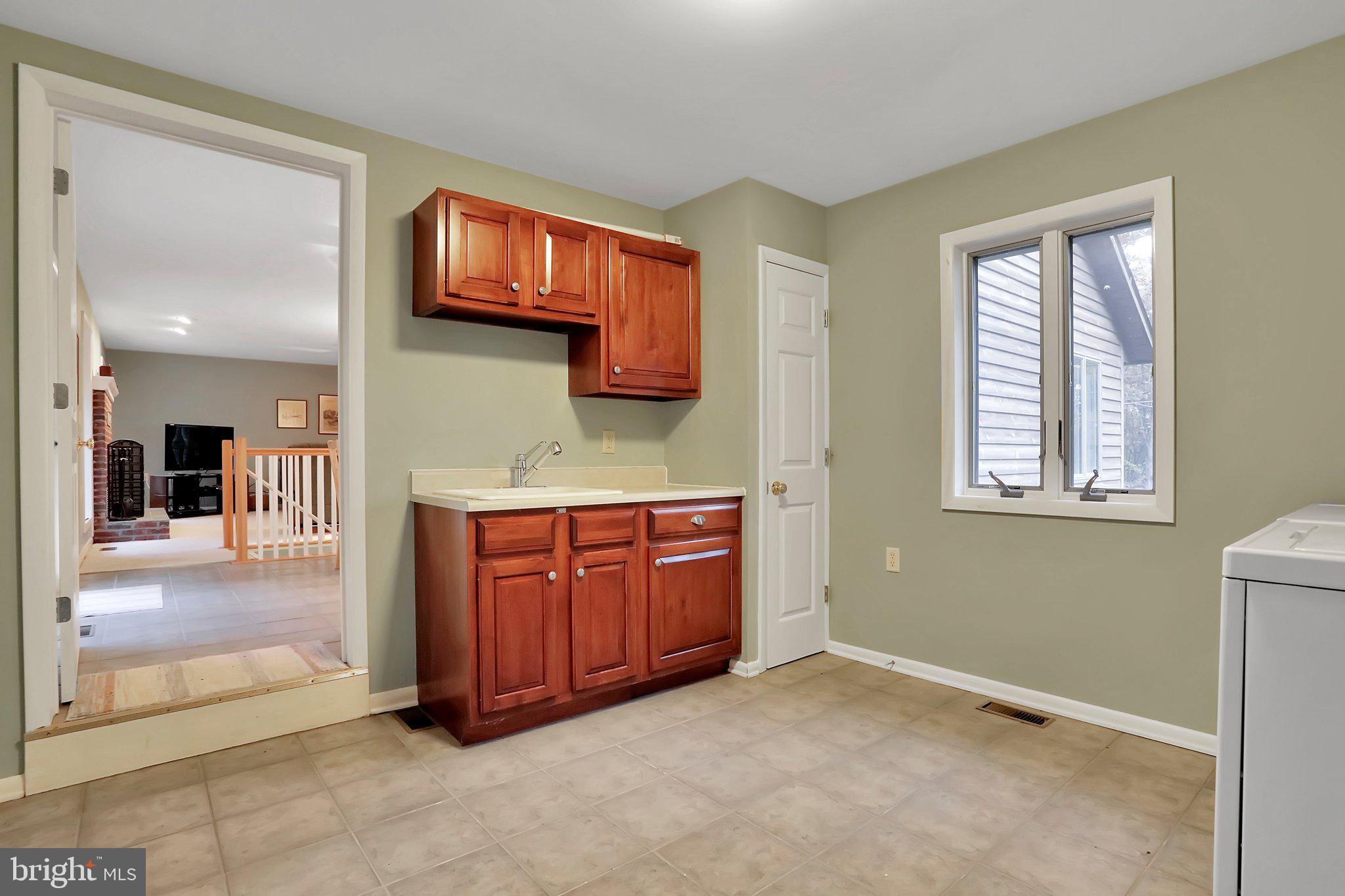 SOMERSET - Residential