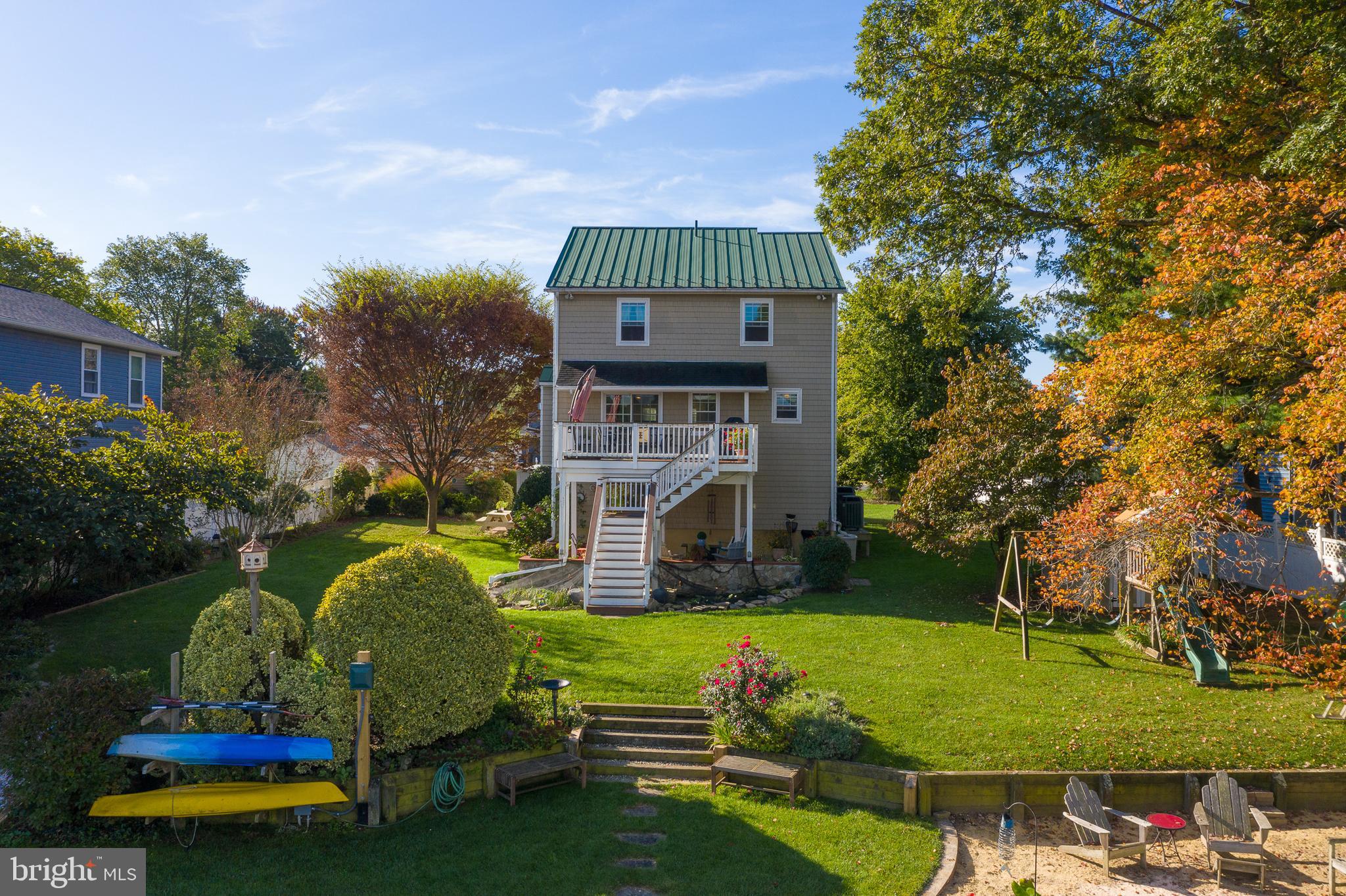 BIRD RIVER GROVE - Residential