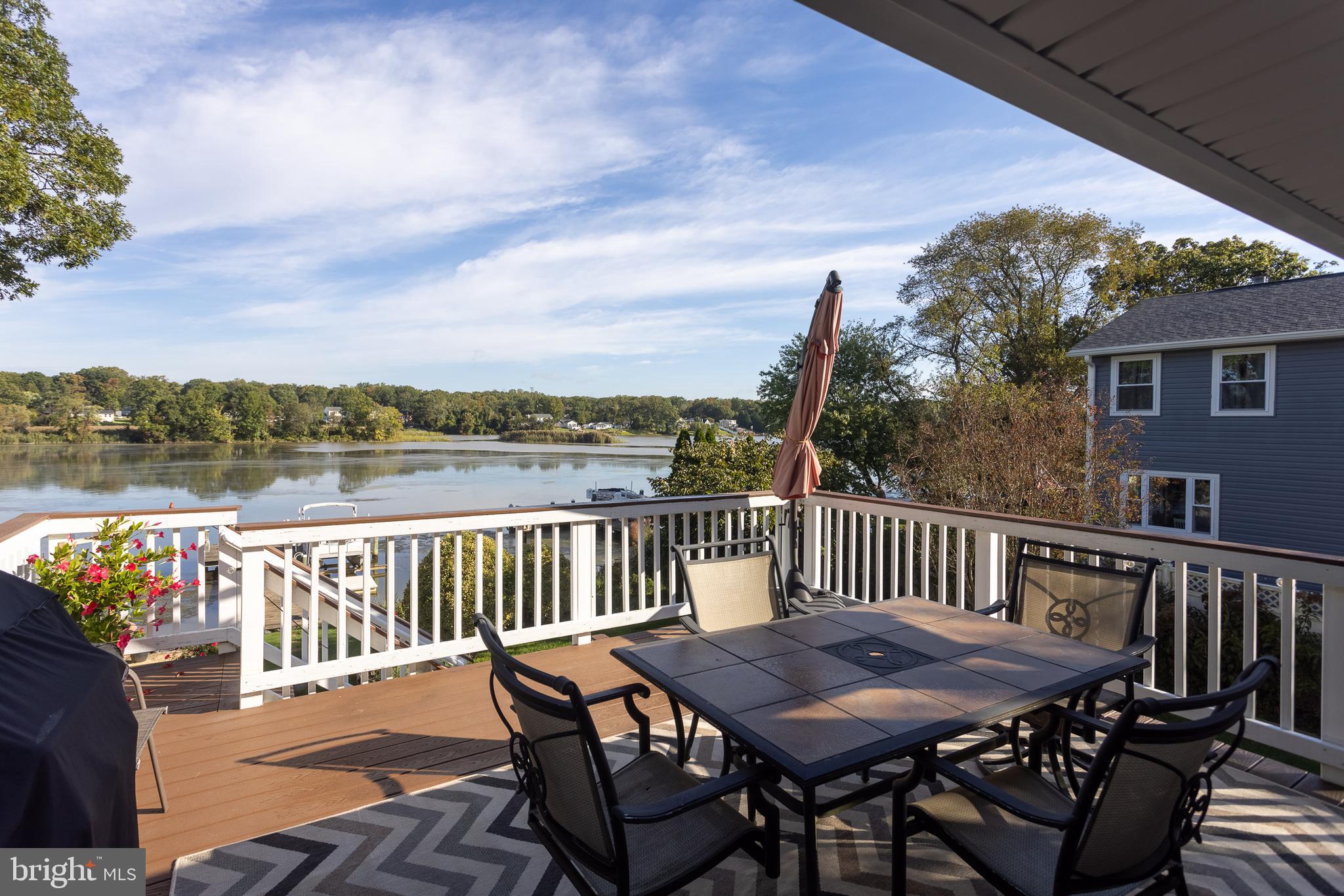 BIRD RIVER GROVE - Residential