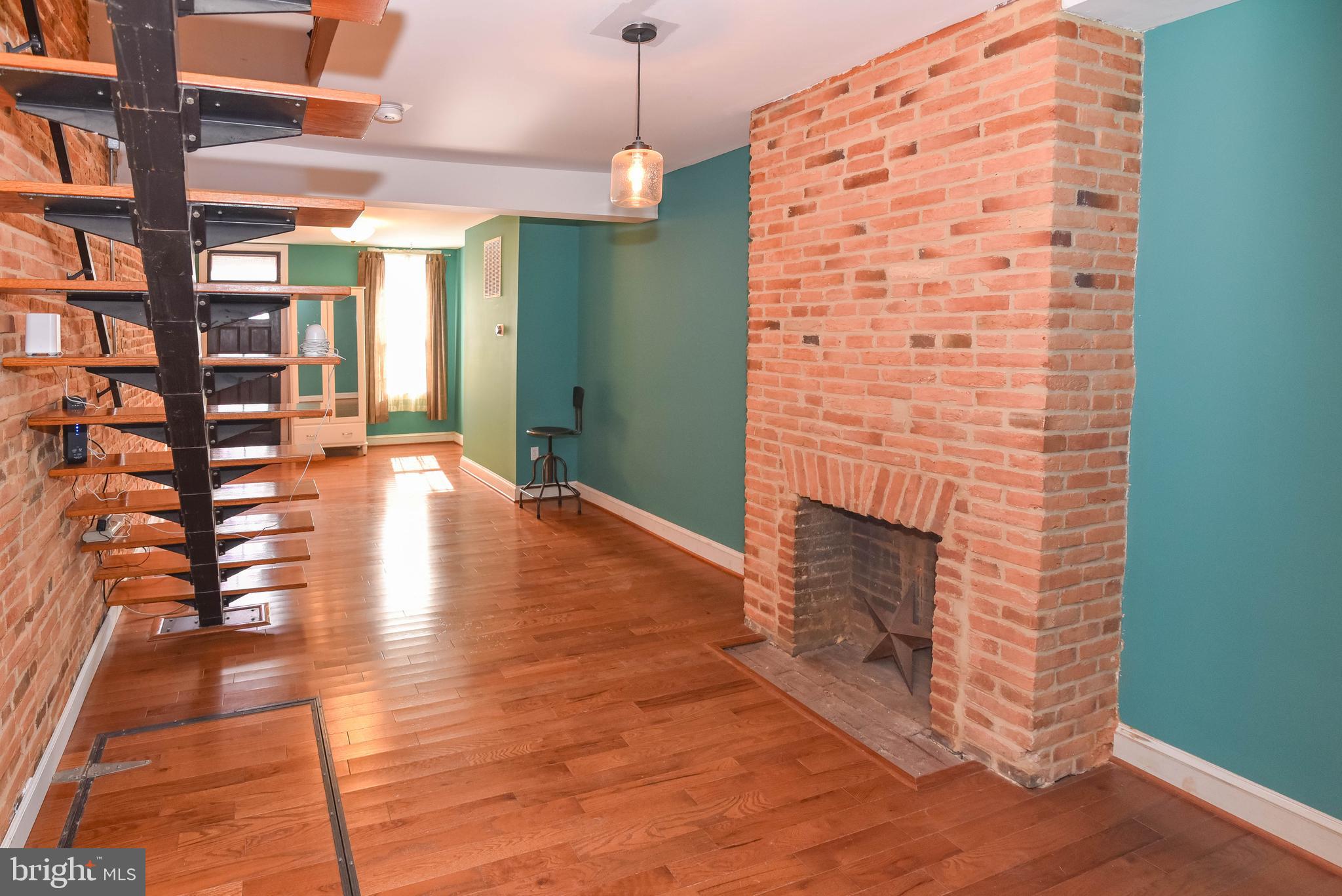1238 WALL STREET
