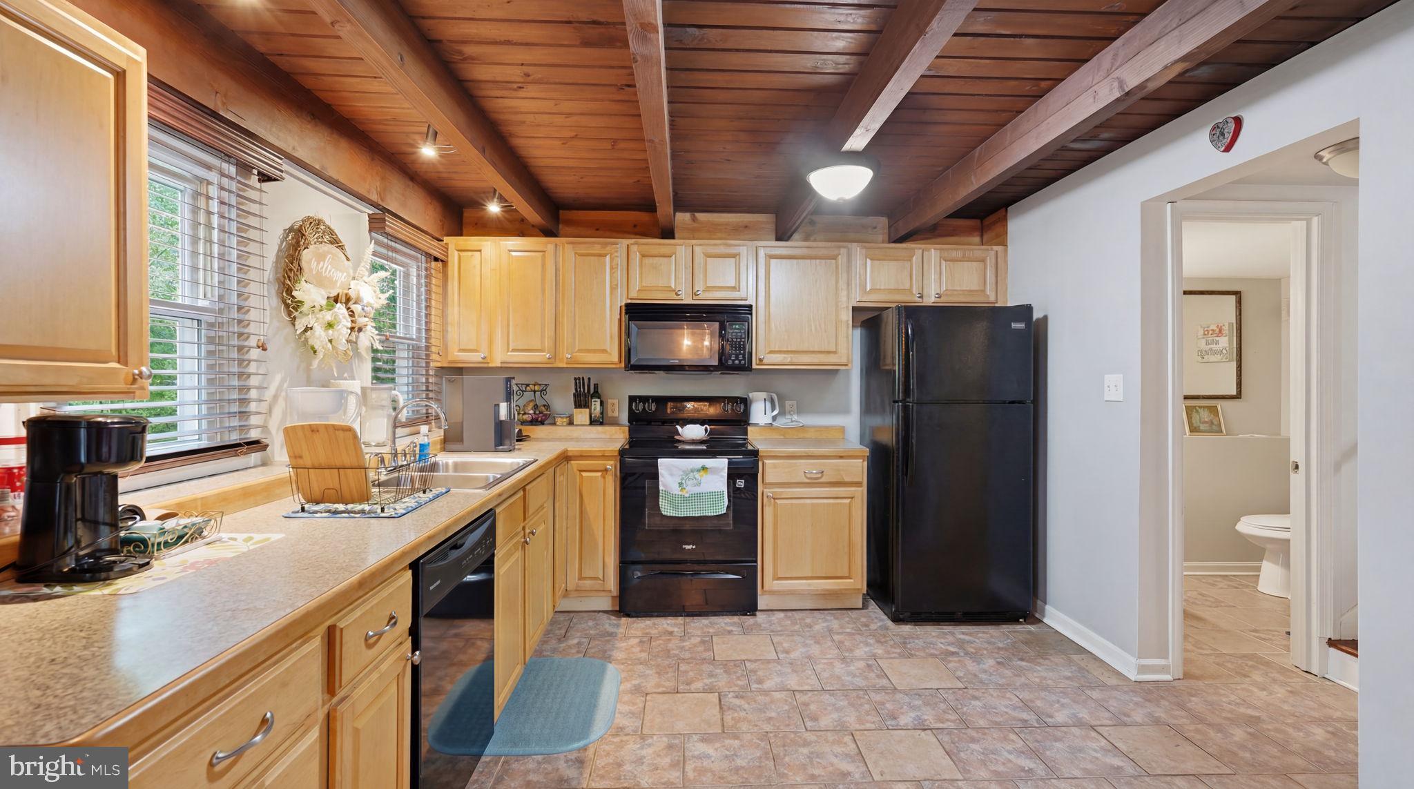 207 CUMBERLAND CIRCLE