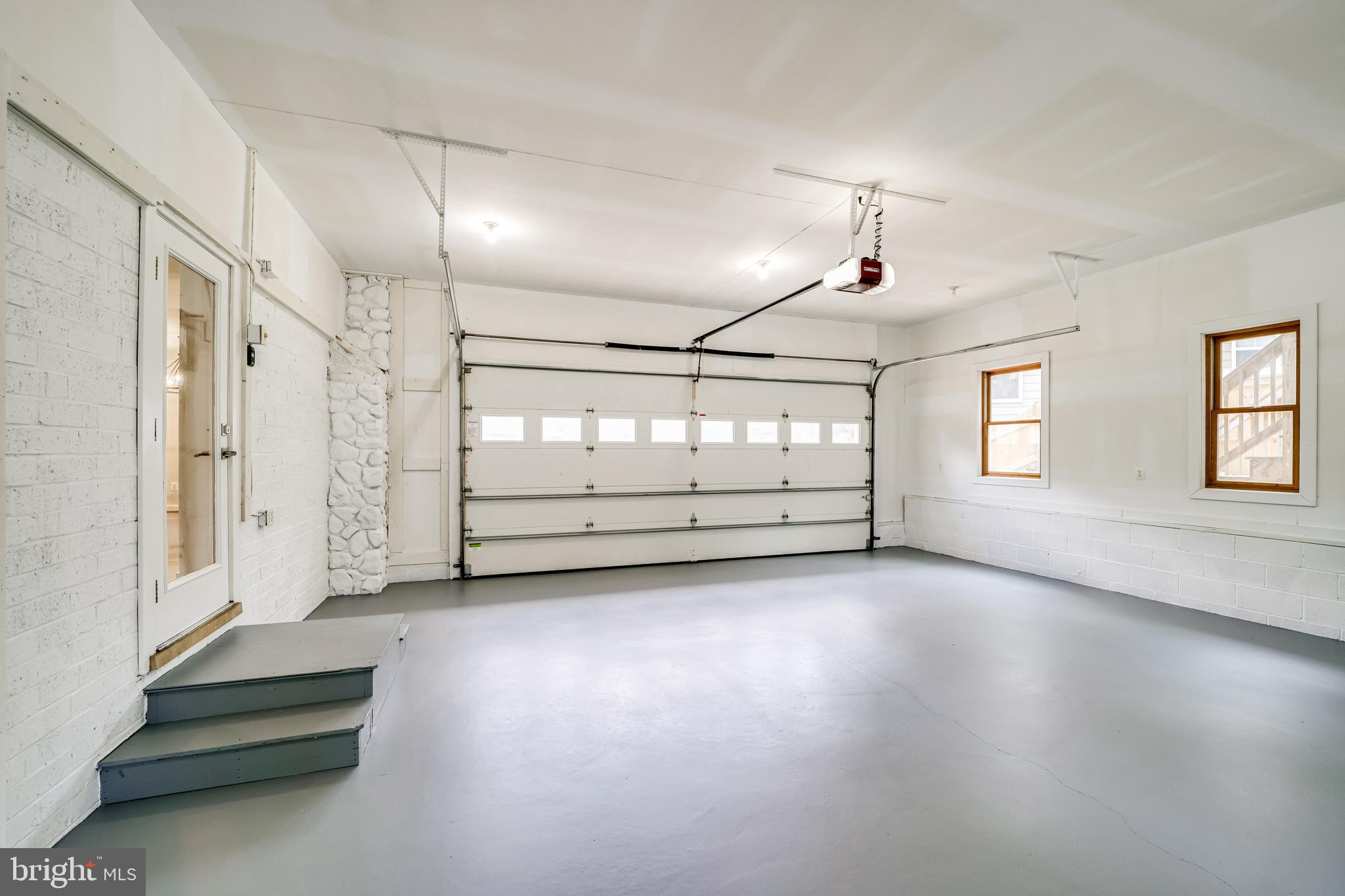 MINOR HILL - Residential