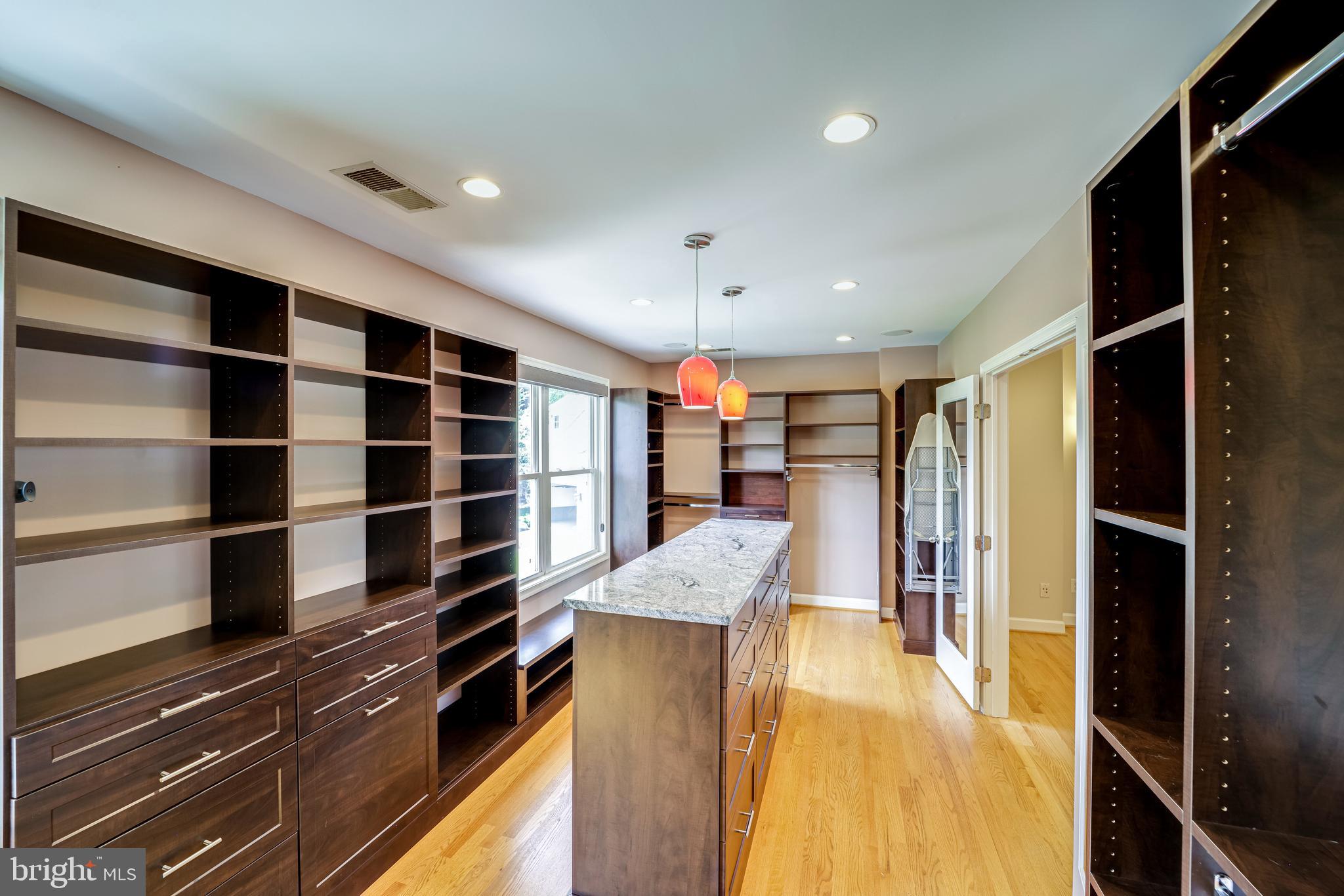 MINOR HILL - Residential