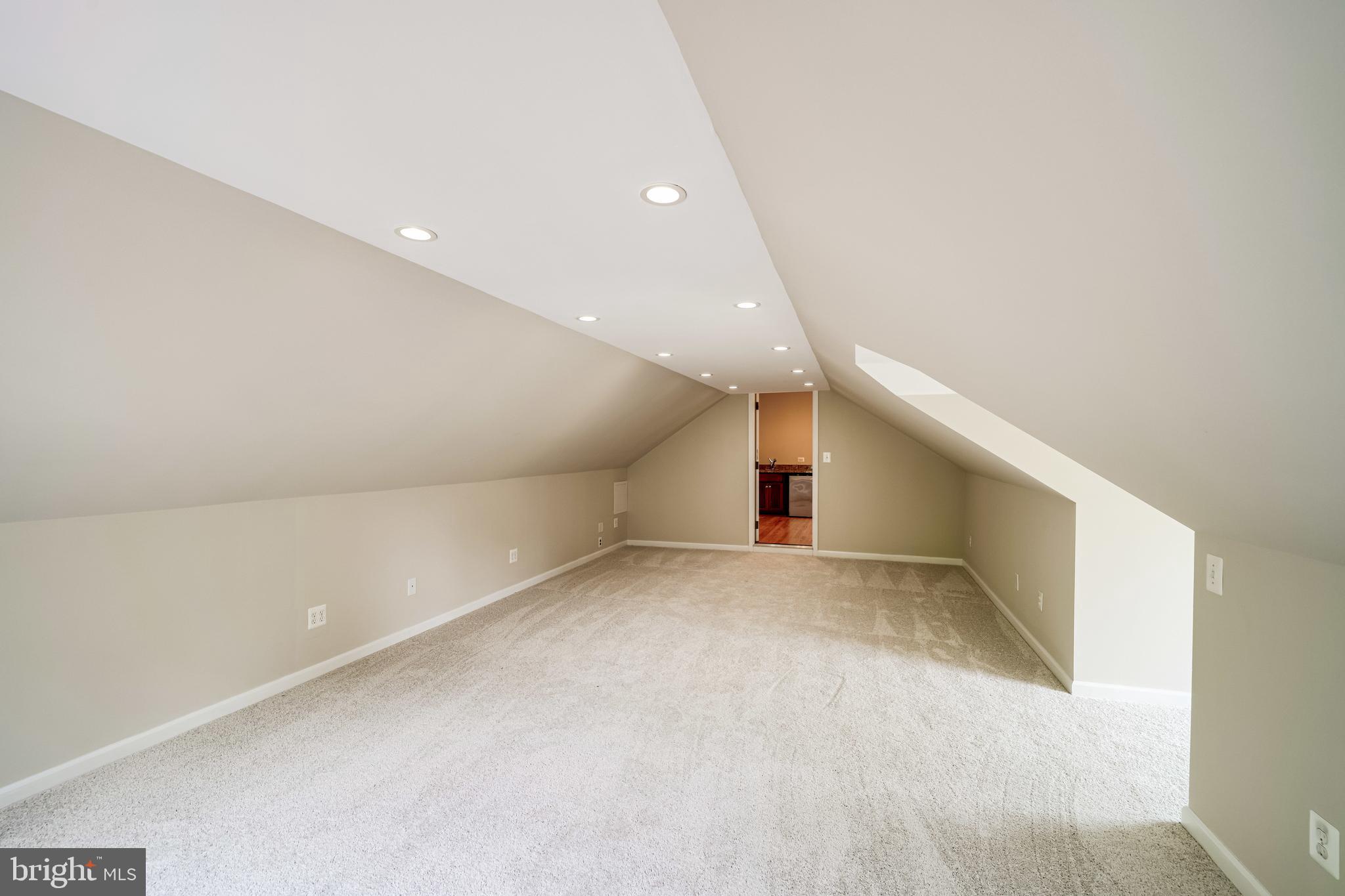 MINOR HILL - Residential