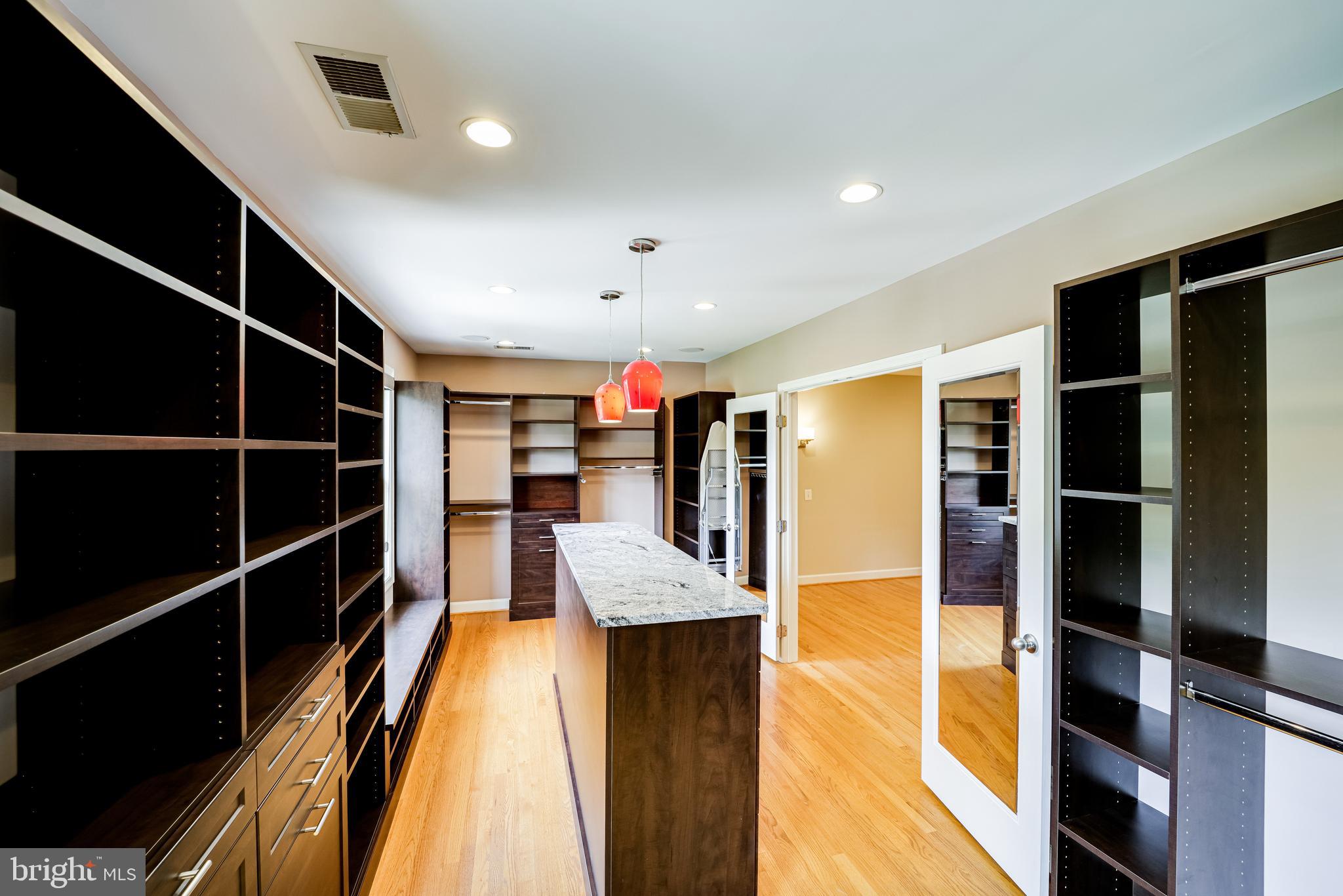 MINOR HILL - Residential