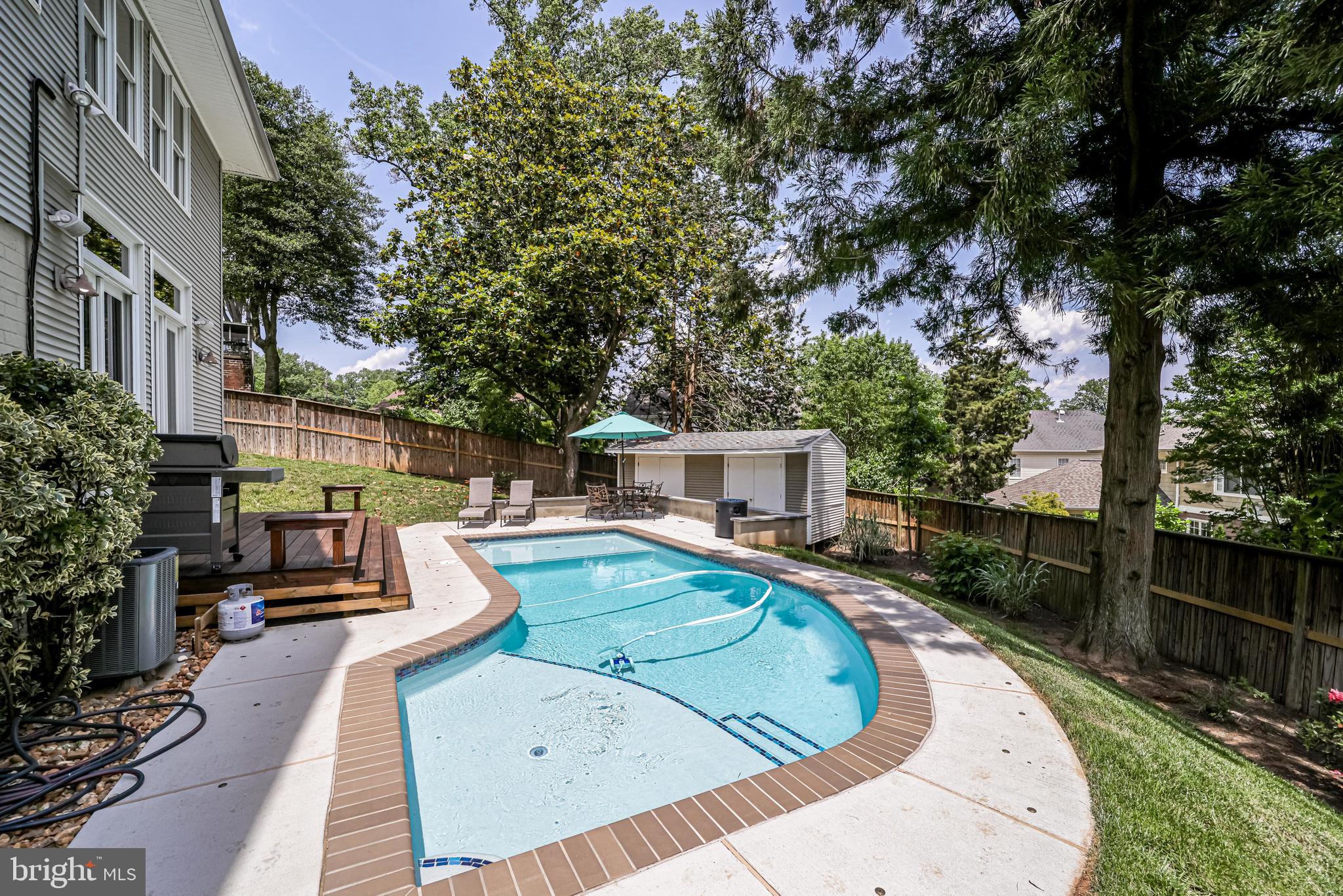 MINOR HILL - Residential