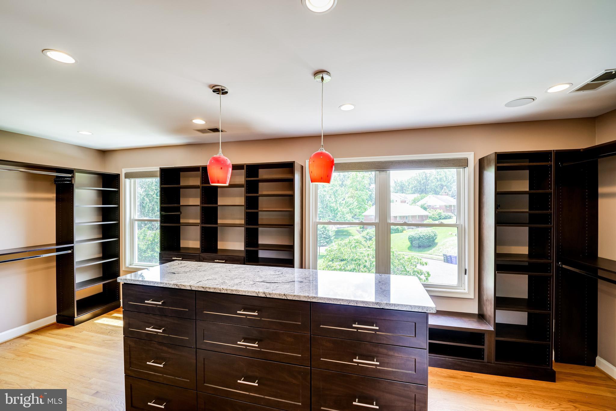 MINOR HILL - Residential